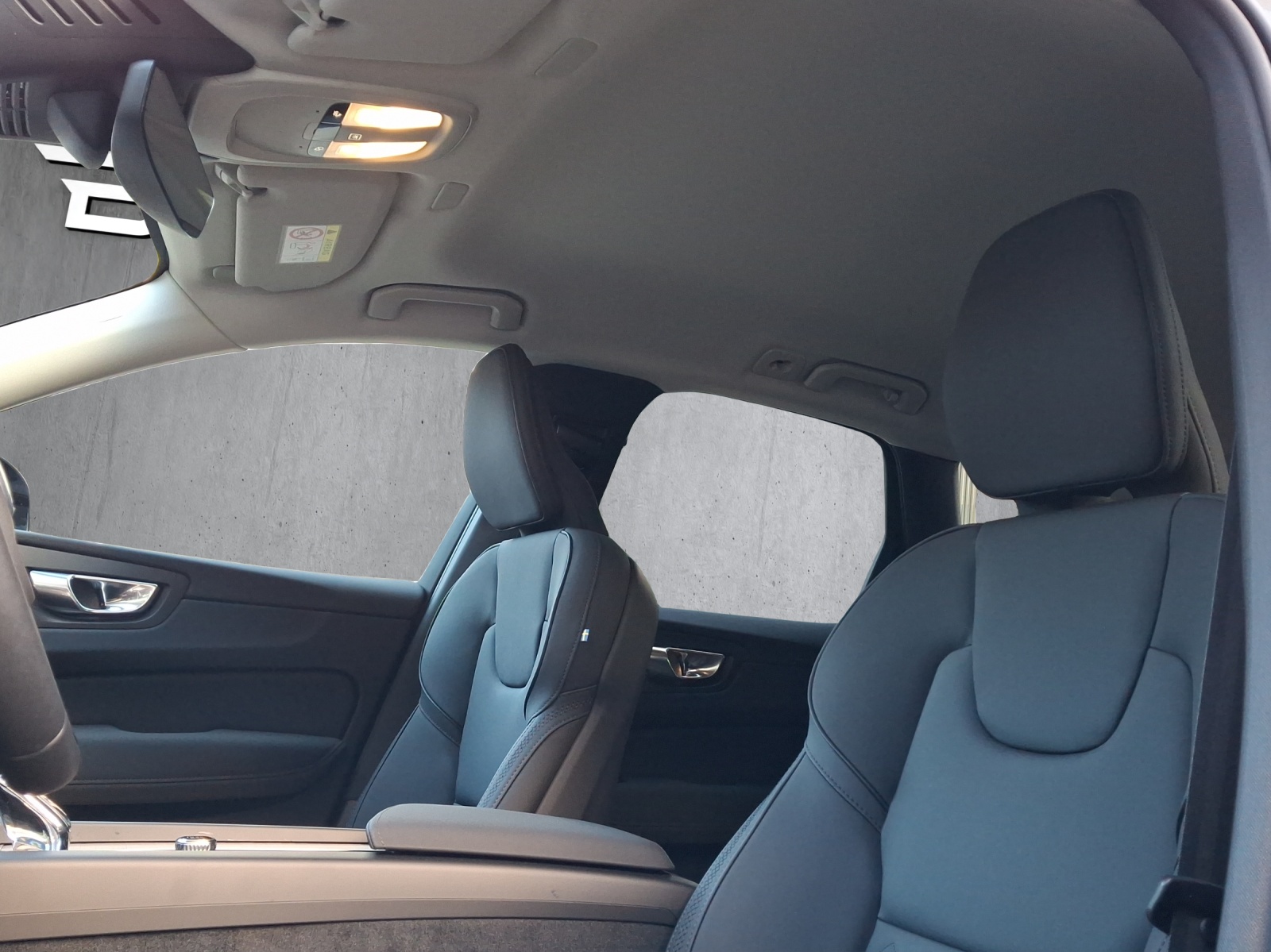 VOLVO XC60 T6 eAWD PluginHybrid Plus Dark Geartronic-image-14