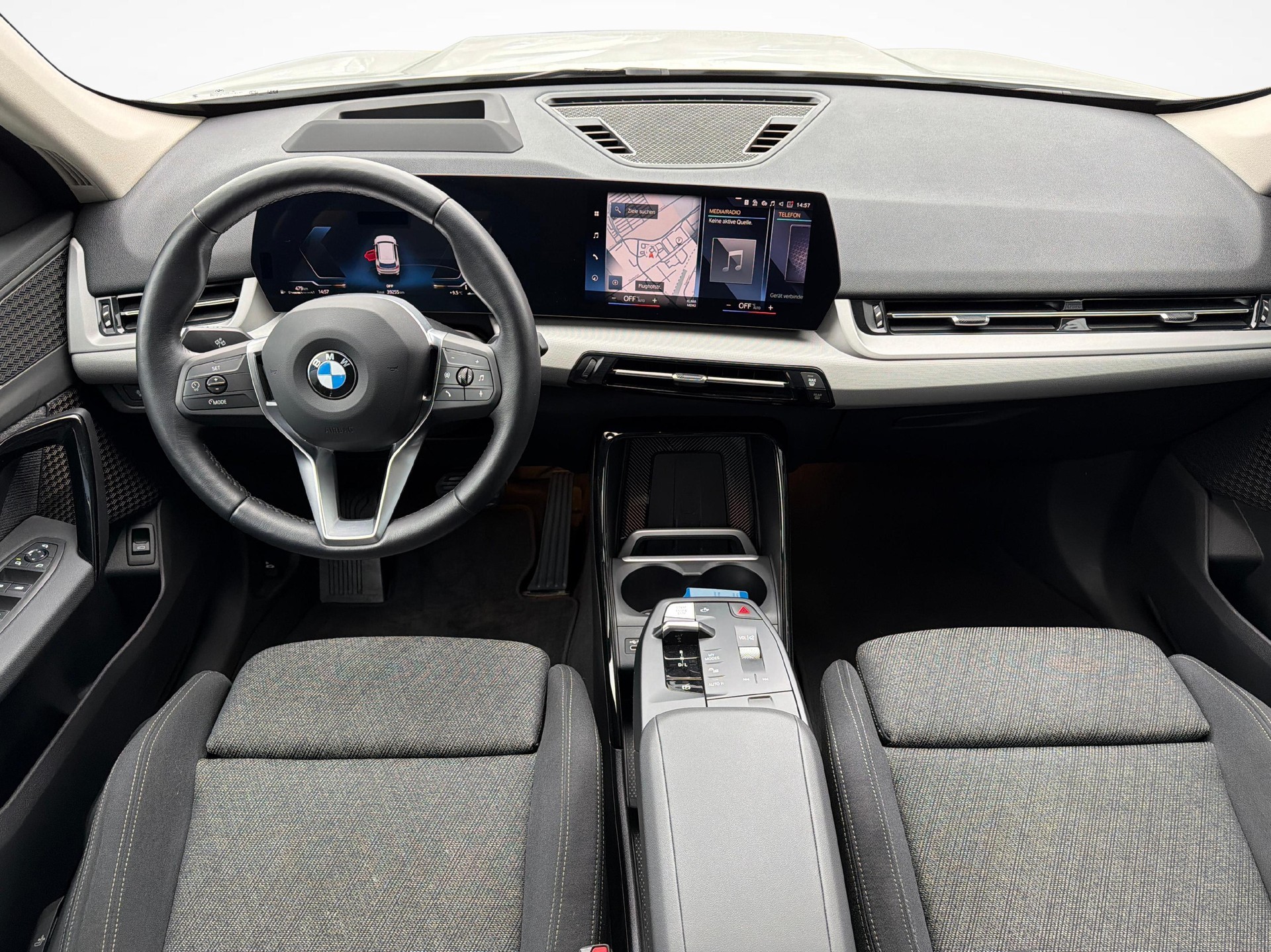 BMW X1 20d xDrive20d-image-11