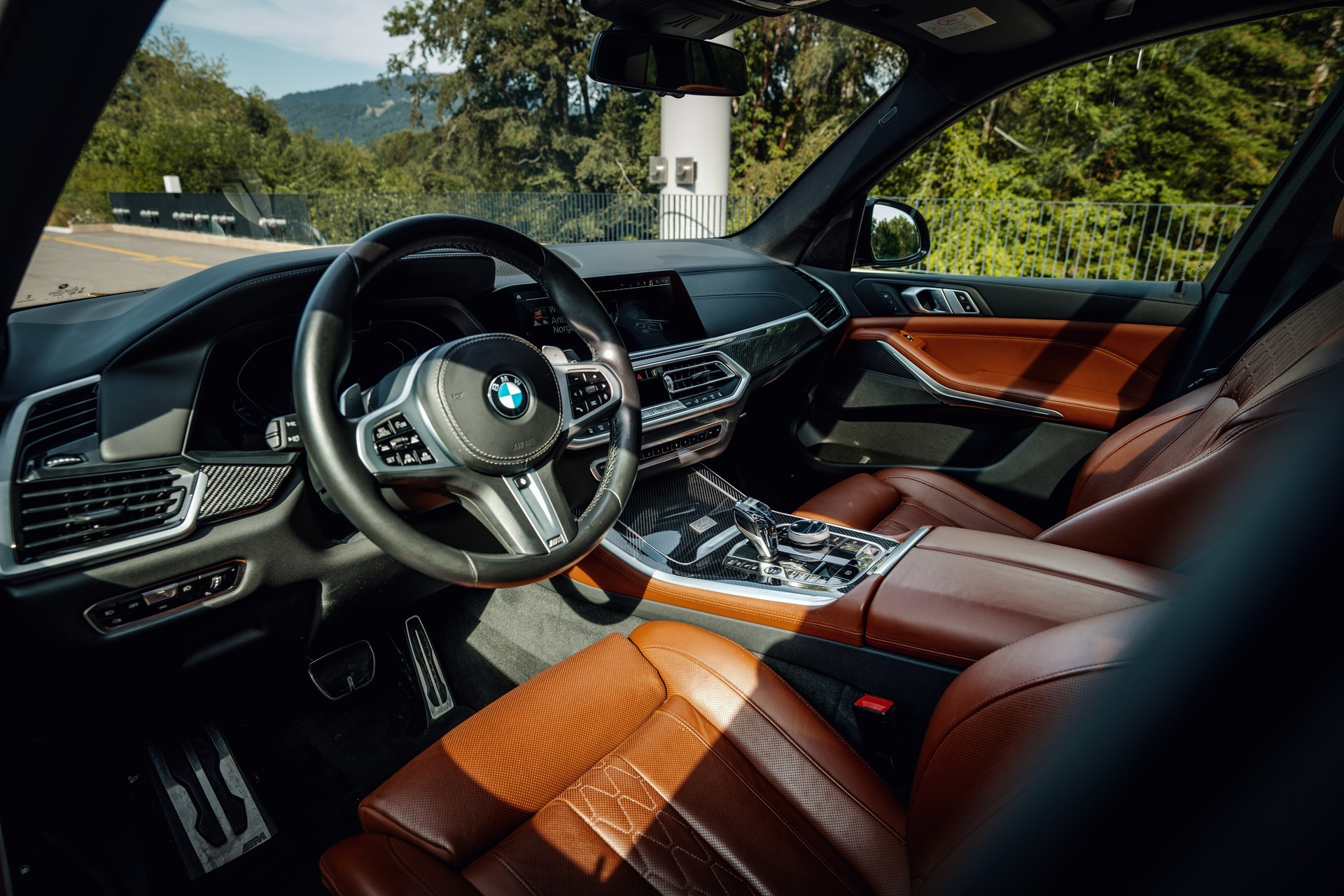 BMW X5 xDrive45e Colour Edition Steptronic-image-12
