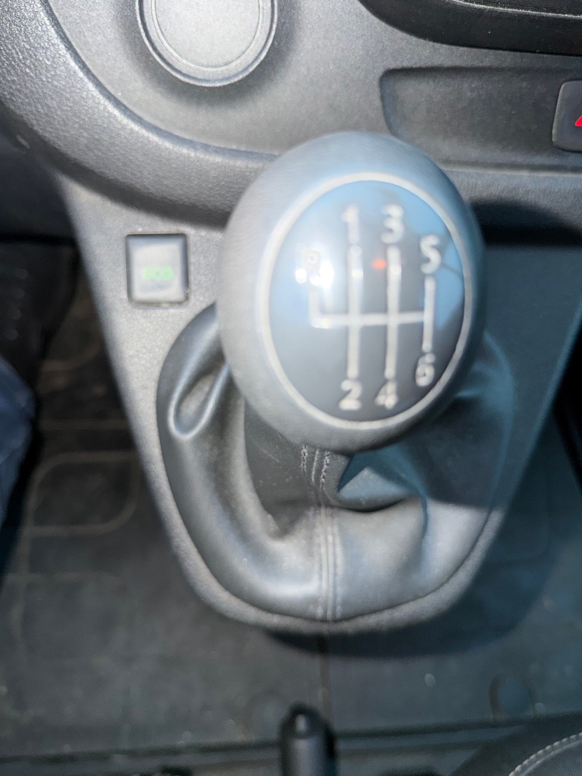 RENAULT Trafic 1.6 ENERGY TwinT. dCi125 2.9t Business L2H1-image-13