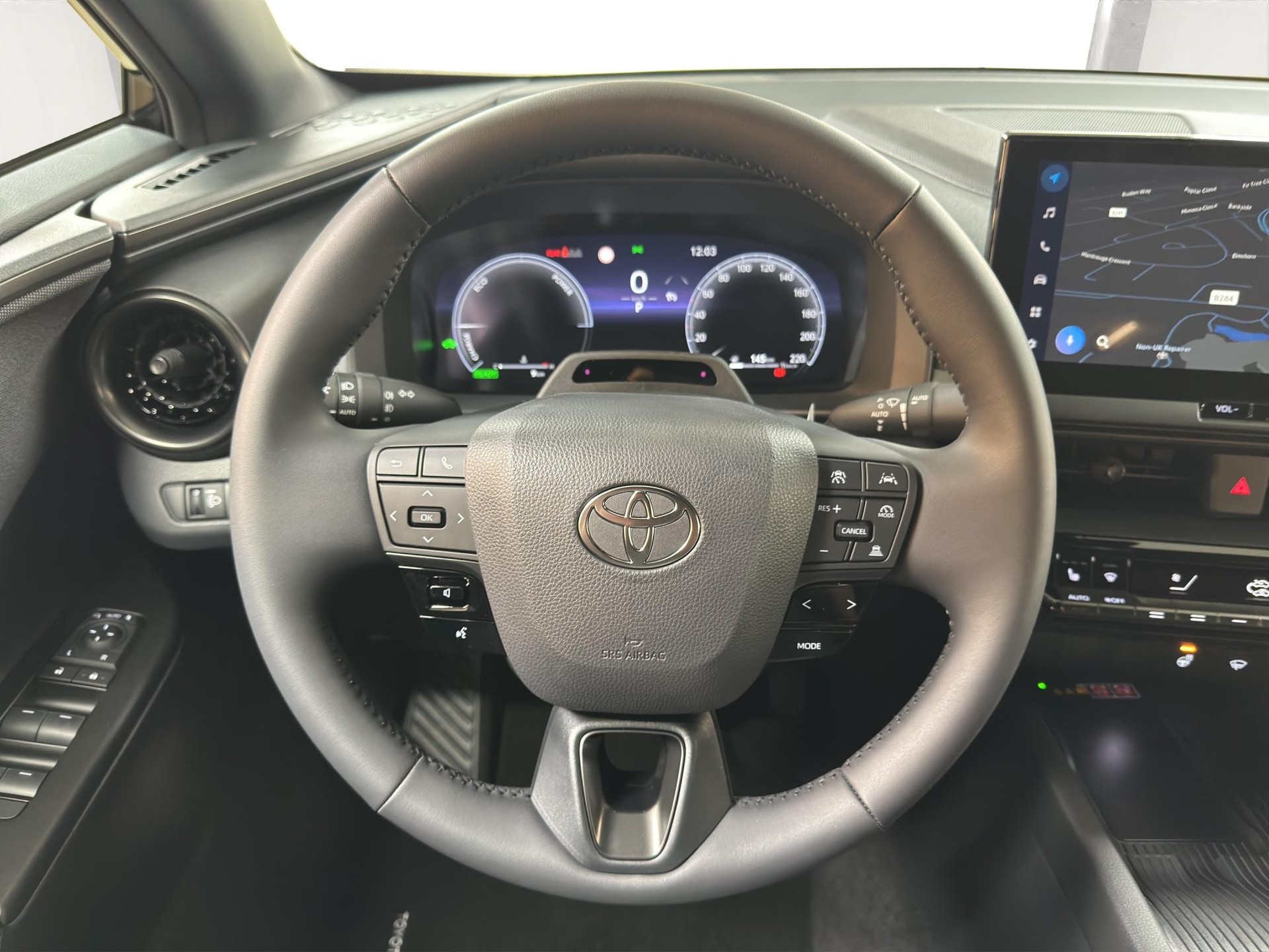 TOYOTA C-HR 1.8 HEV Swiss Edition-image-10