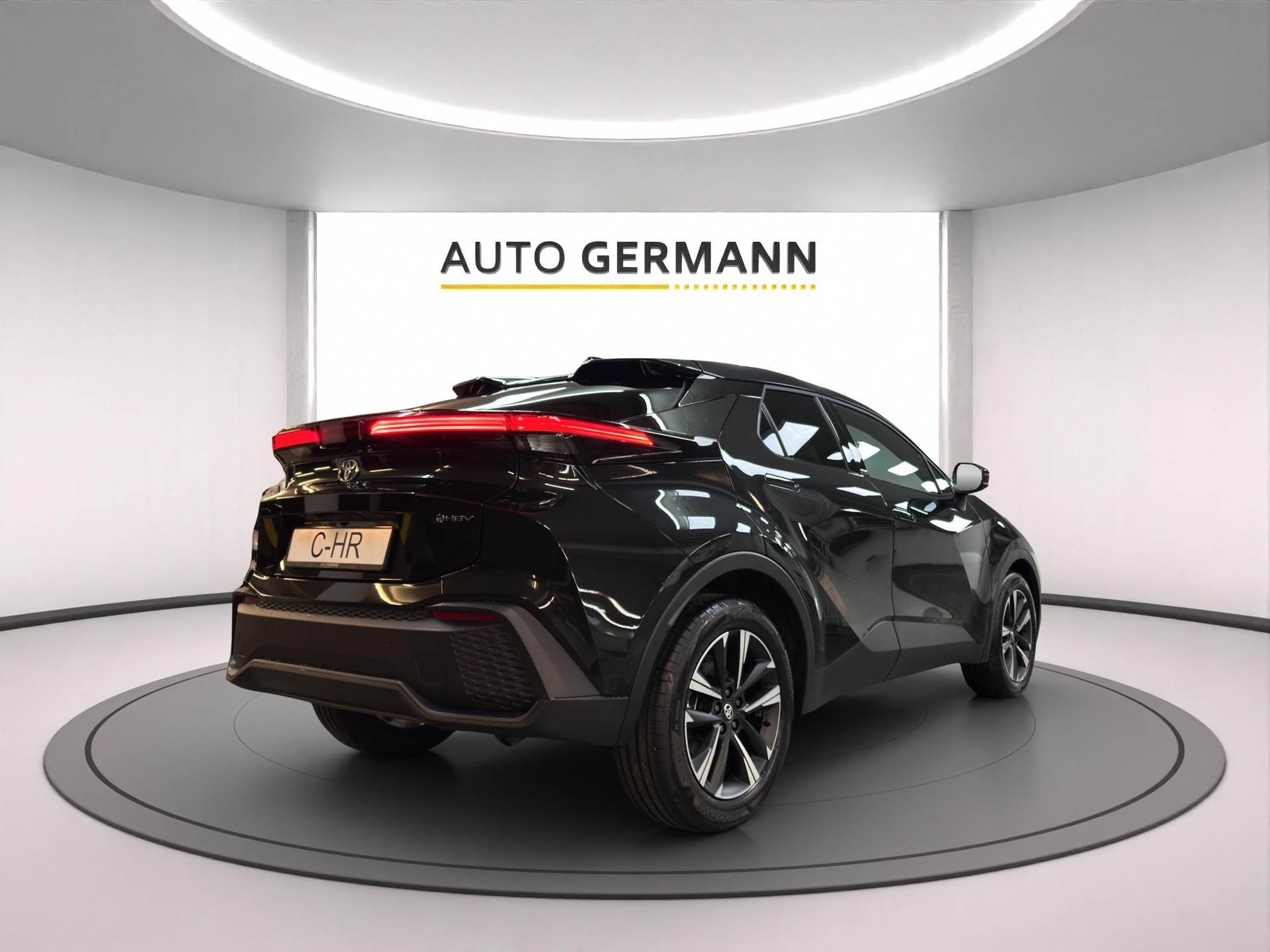 TOYOTA C-HR 1.8 HEV Swiss Edition-showroom-element-2