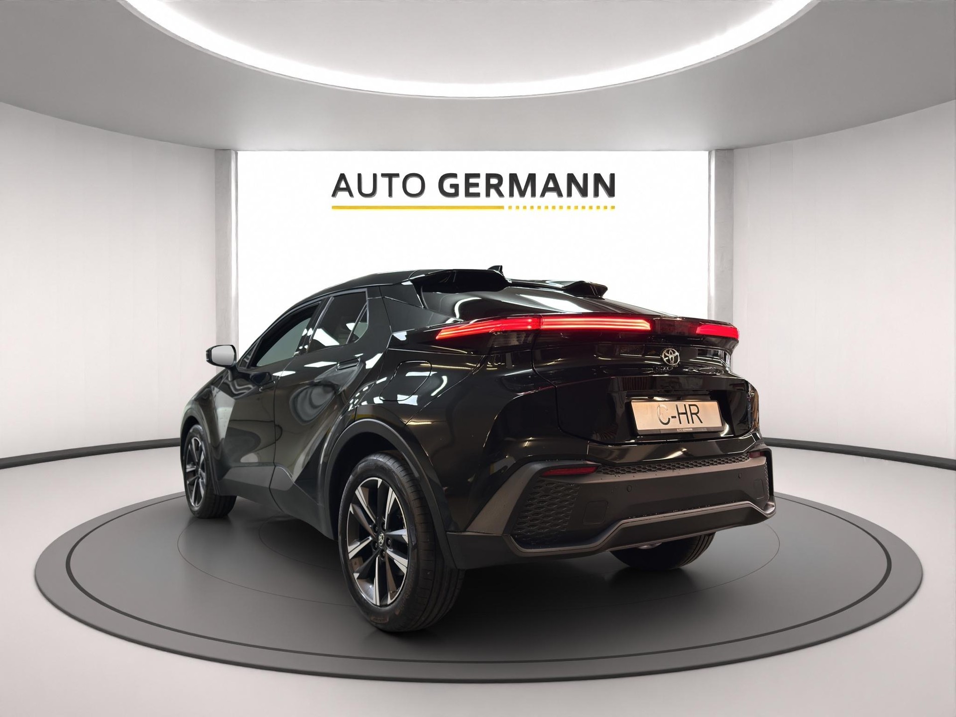 TOYOTA C-HR 1.8 HEV Swiss Edition-showroom-element-1
