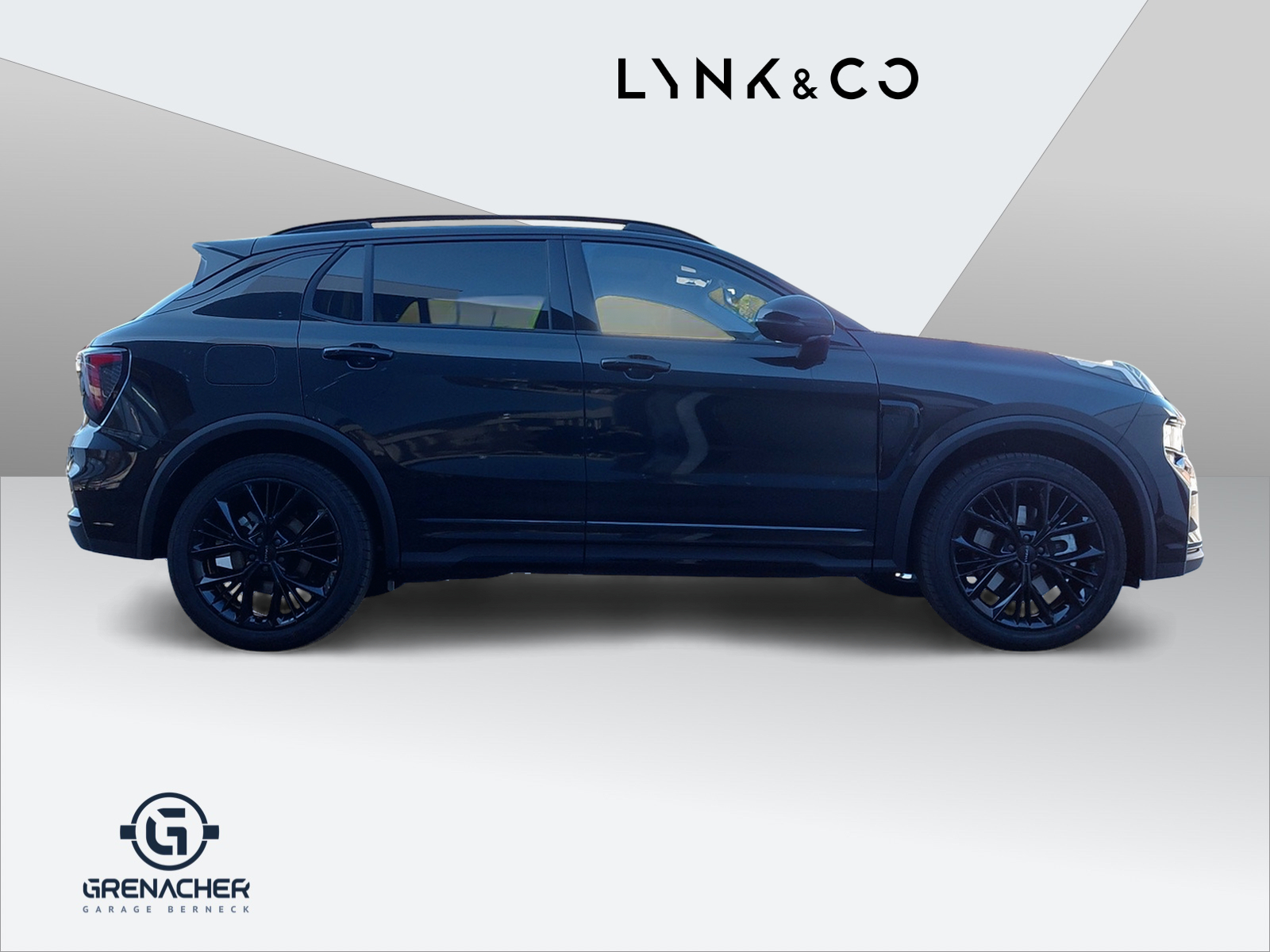 LYNK & CO 01 1.5 PHEV More-showroom-element-2