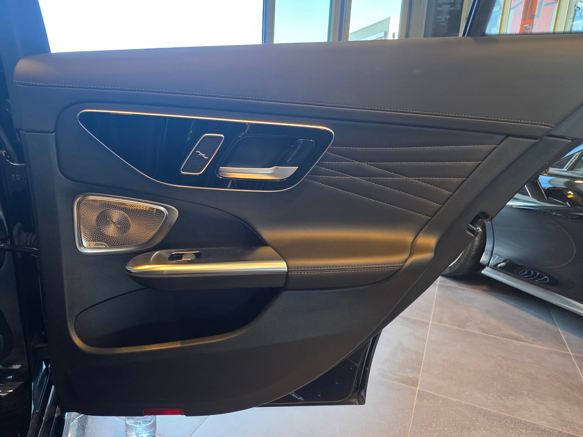 MERCEDES-BENZ C 200 4M AMG Line-image-14