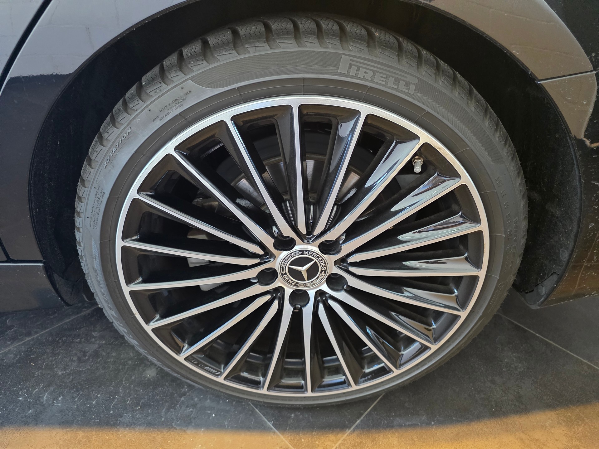 MERCEDES-BENZ C 200 4M AMG Line-image-20