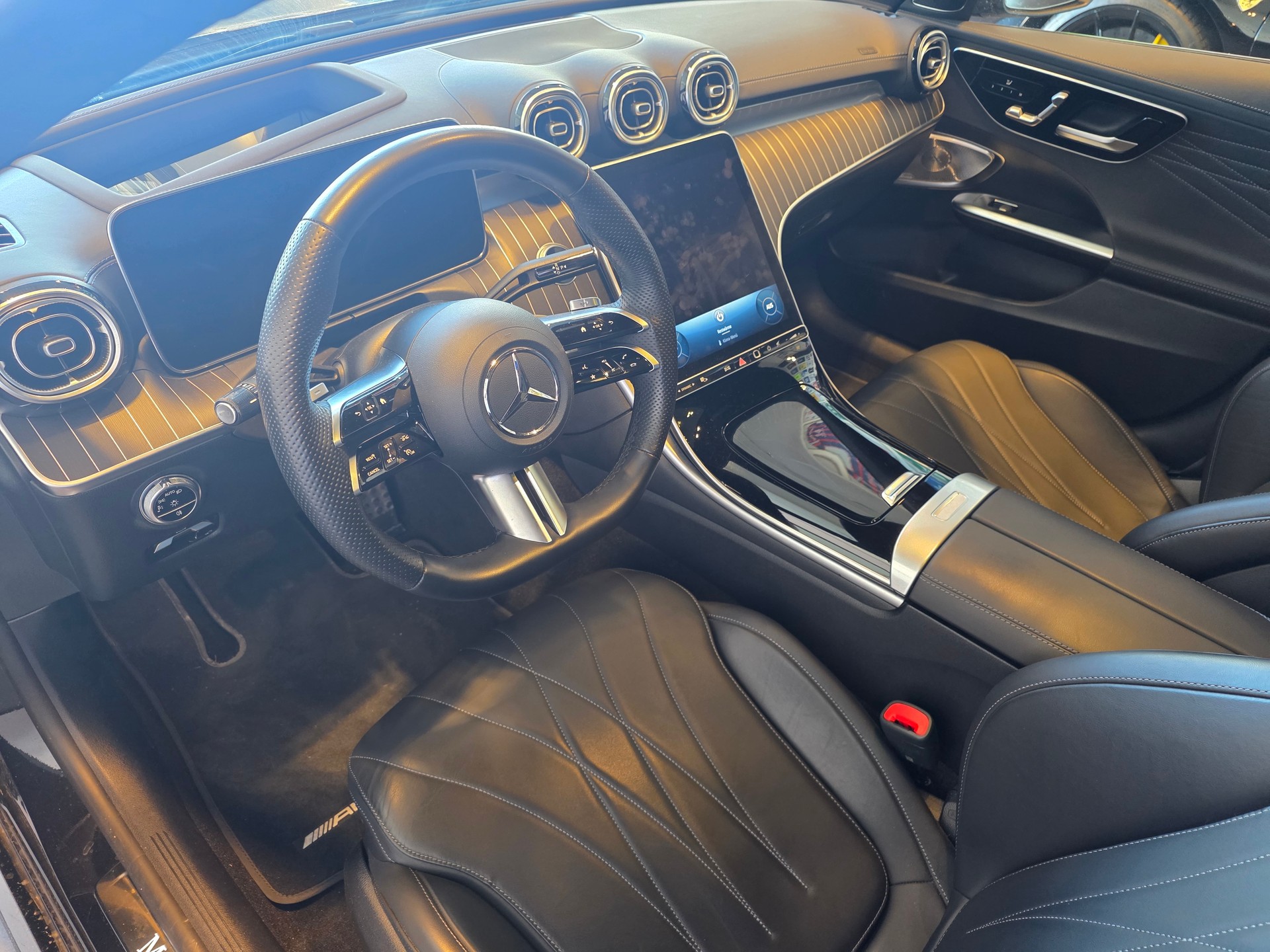 MERCEDES-BENZ C 200 4M AMG Line-image-10