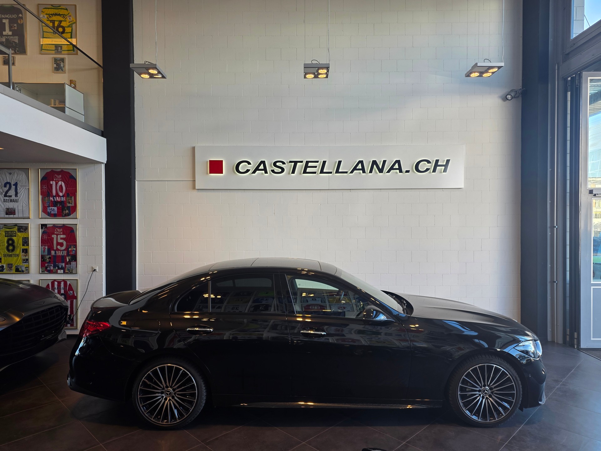 MERCEDES-BENZ C 200 4M AMG Line-image-6