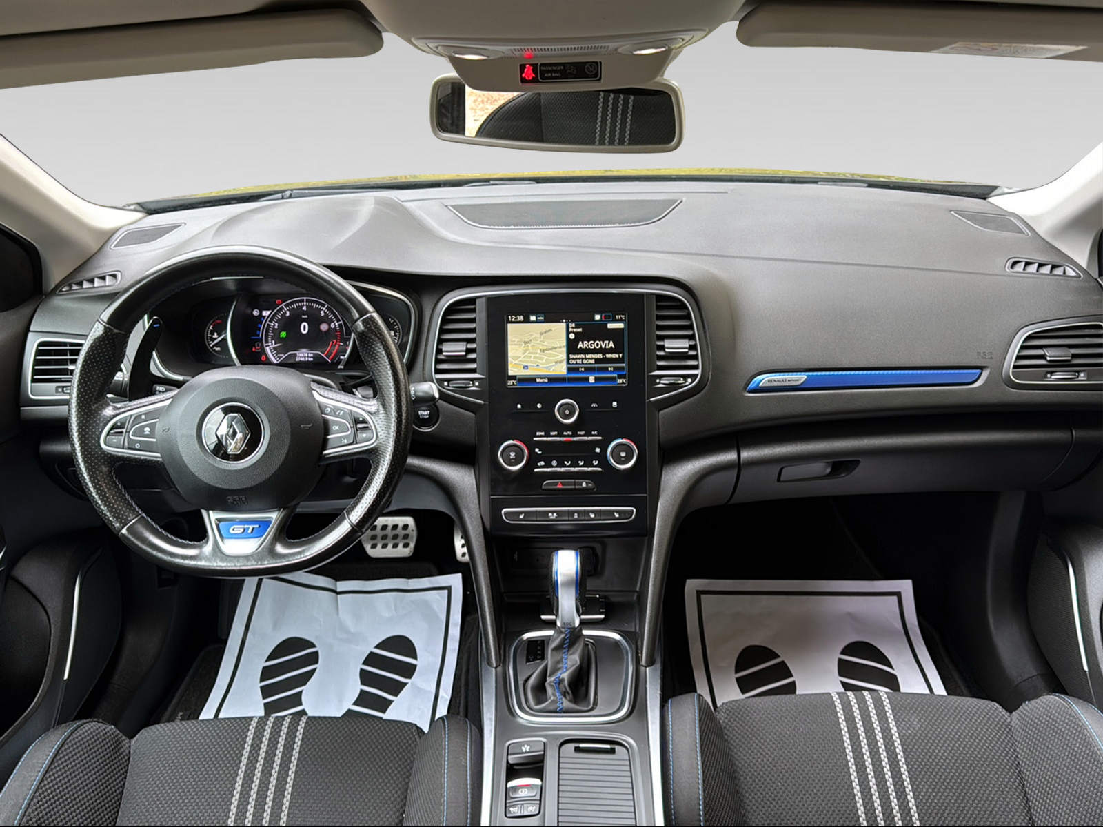 RENAULT Mégane Grandtour 1.6 16V Turbo GT Limited EDC *CH-Fahrzeug*-image-8