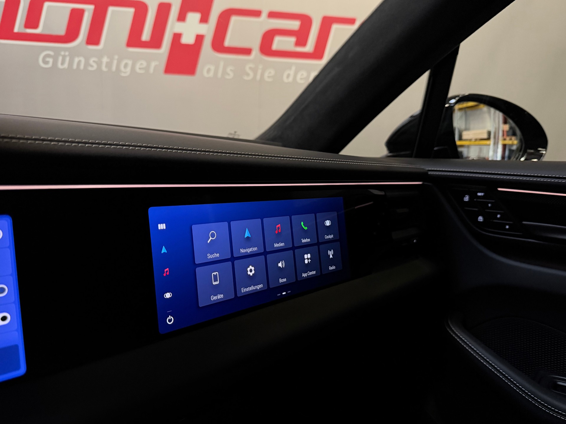 PORSCHE Macan Turbo 100kWh-image-27