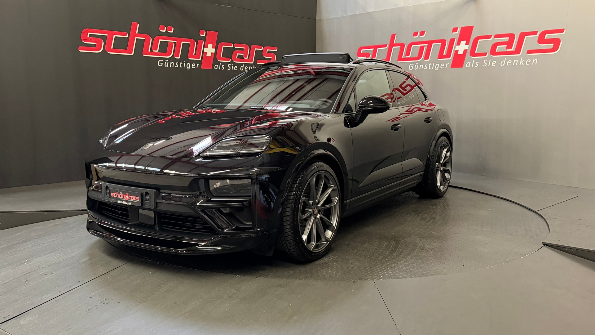 PORSCHE Macan Turbo 100kWh-image-0