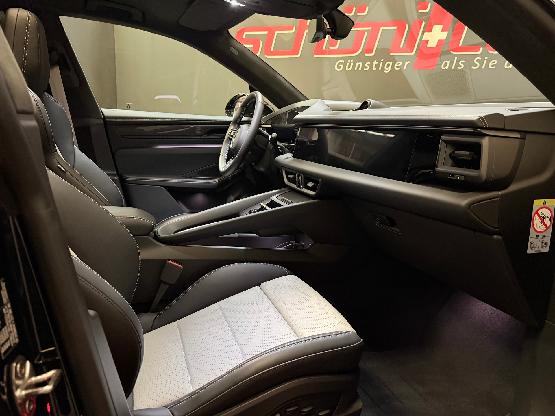 PORSCHE Macan Turbo 100kWh-image-20