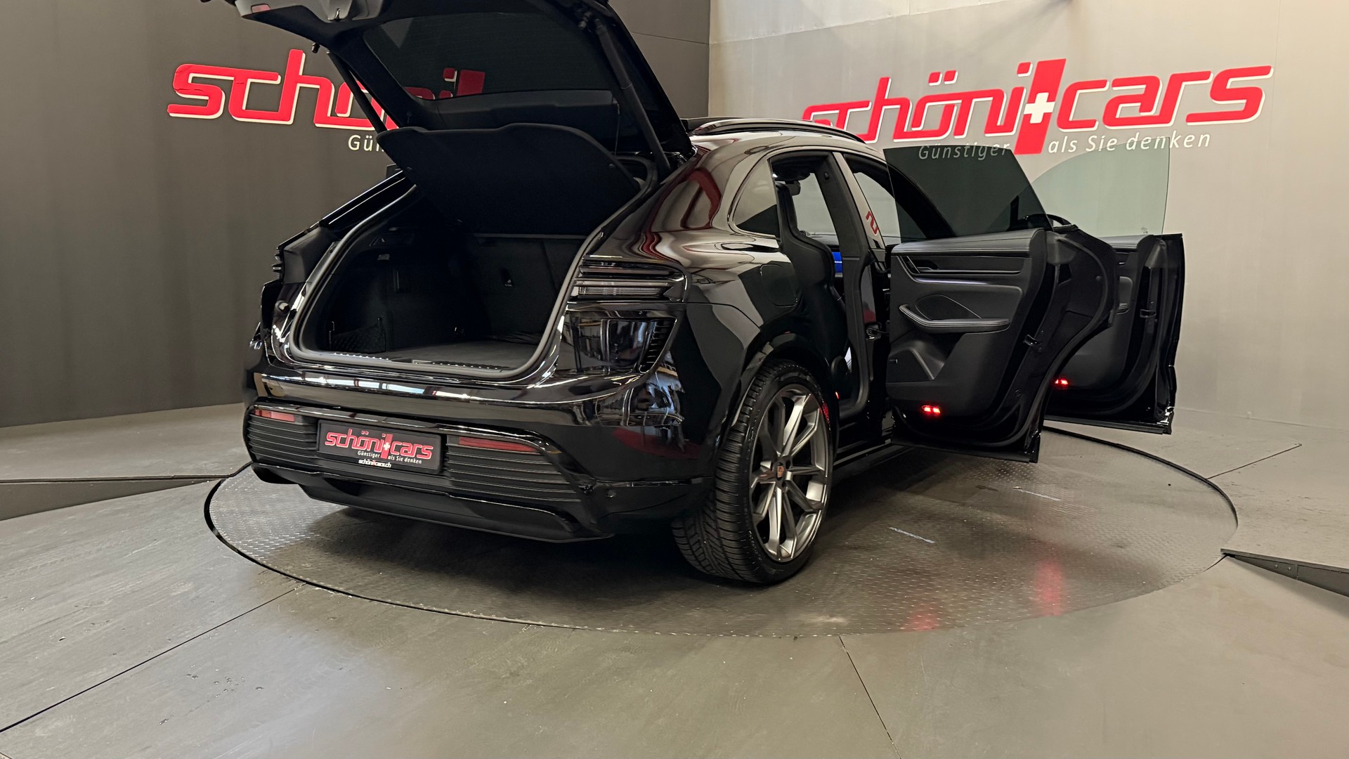 PORSCHE Macan Turbo 100kWh-image-6