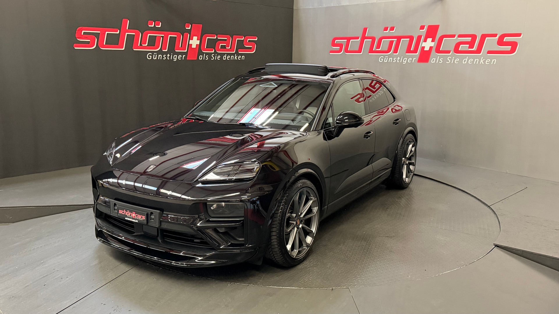 PORSCHE Macan Turbo 100kWh-image-1
