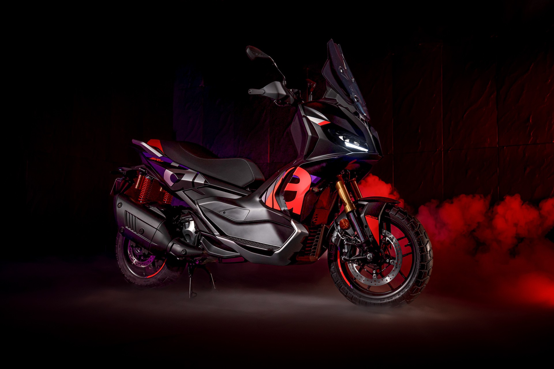 APRILIA SR 400 GT Replica