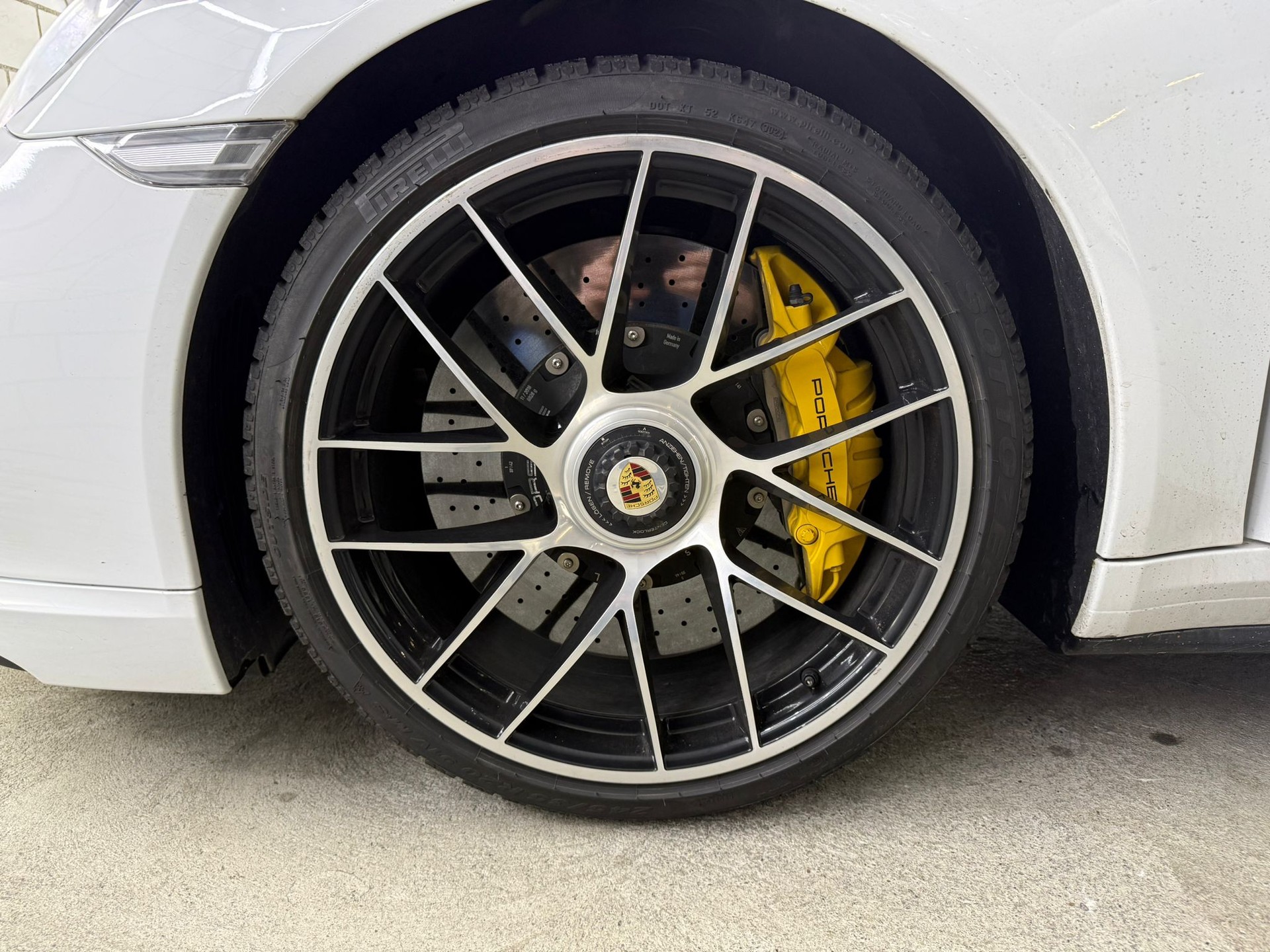 PORSCHE 911 Turbo S PDK-image-12