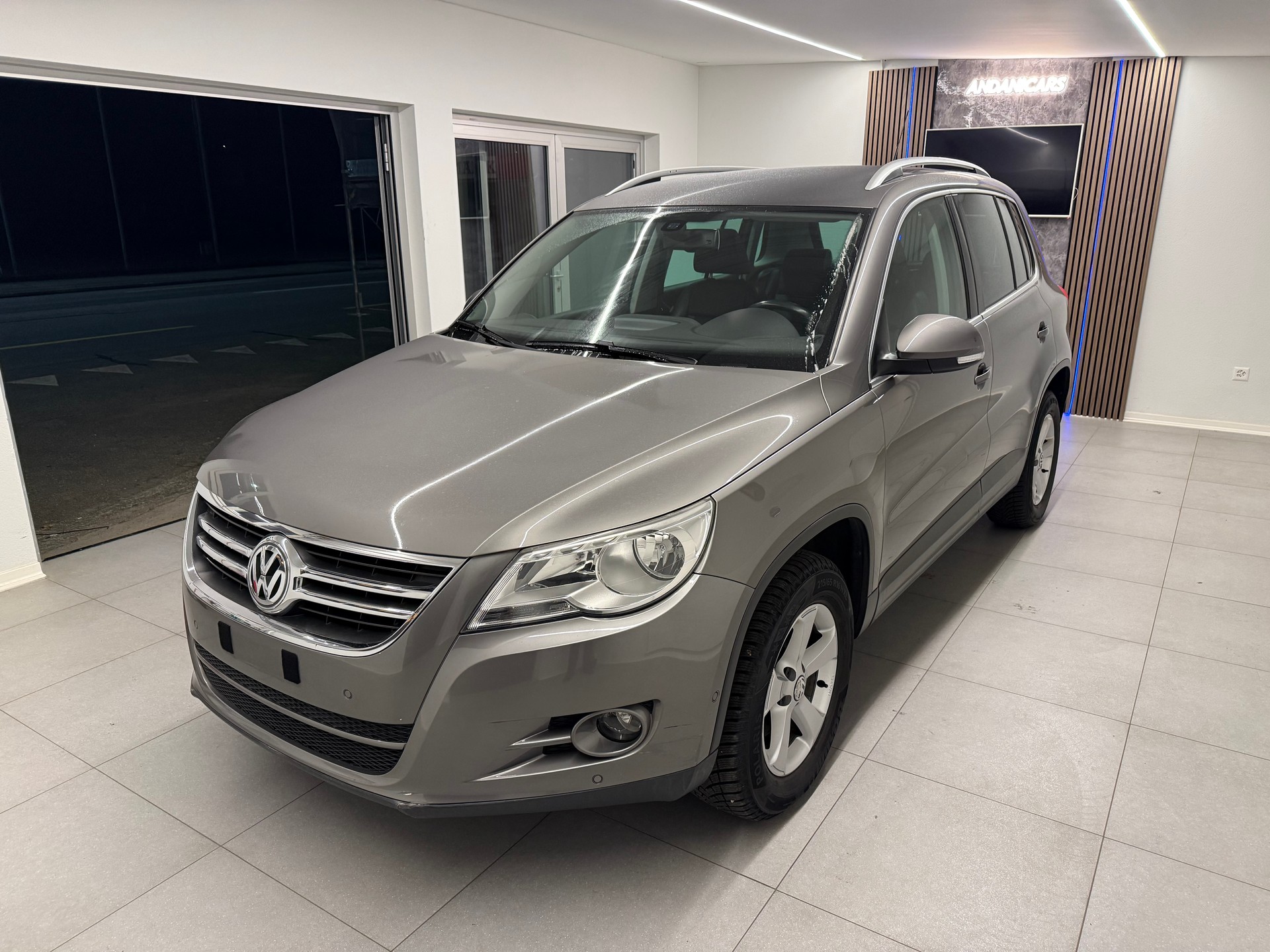 VW Tiguan 2.0 TSI Sport&Style Tiptronic