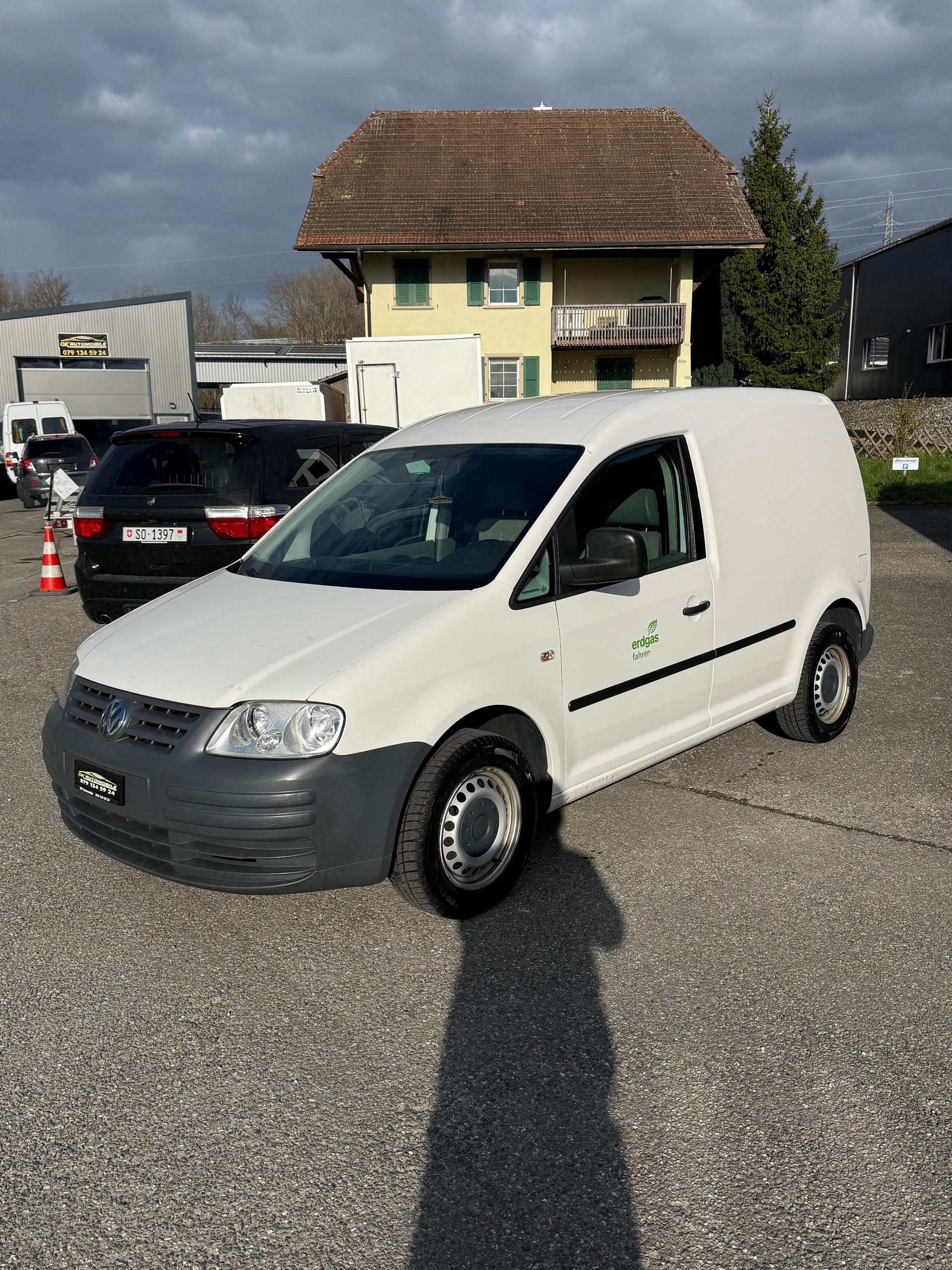 VW Caddy 2.0 EcoFuel-image-1