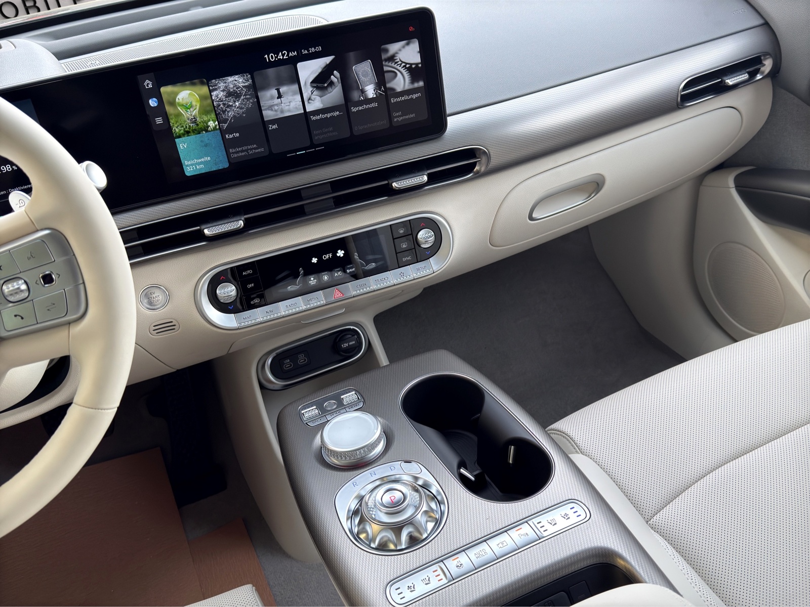GENESIS GV60 77.4 kWh Premium ★ Werksgarantie bis 09.2029-image-11