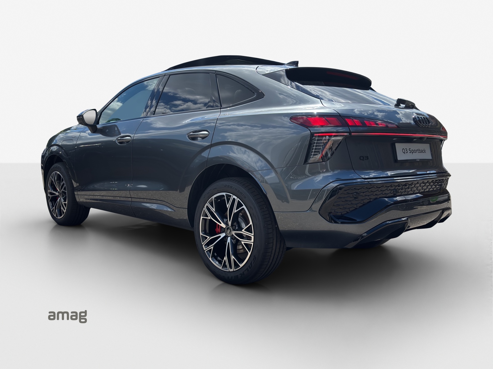 AUDI Q3 Sportback e-hybrid 200 kW S tronig-image-2