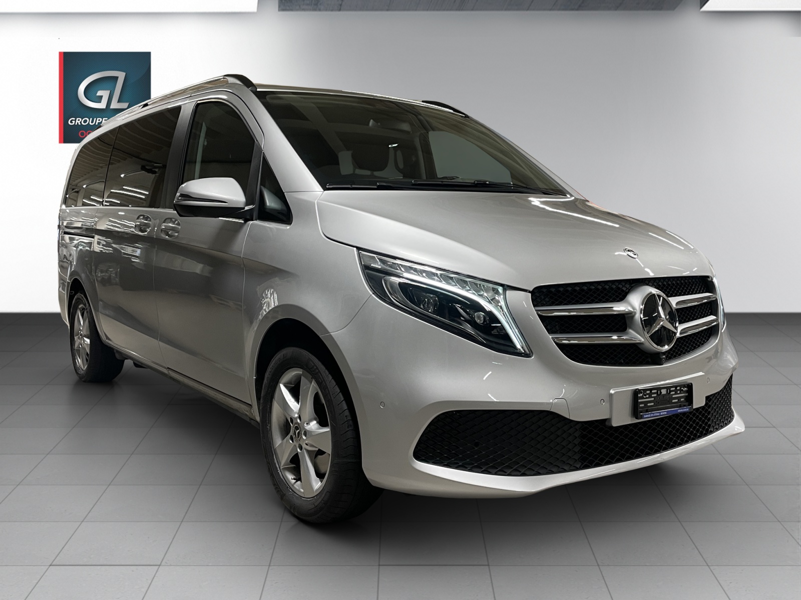 Photo MERCEDES-BENZ V-220 V 220 d L 4Matic