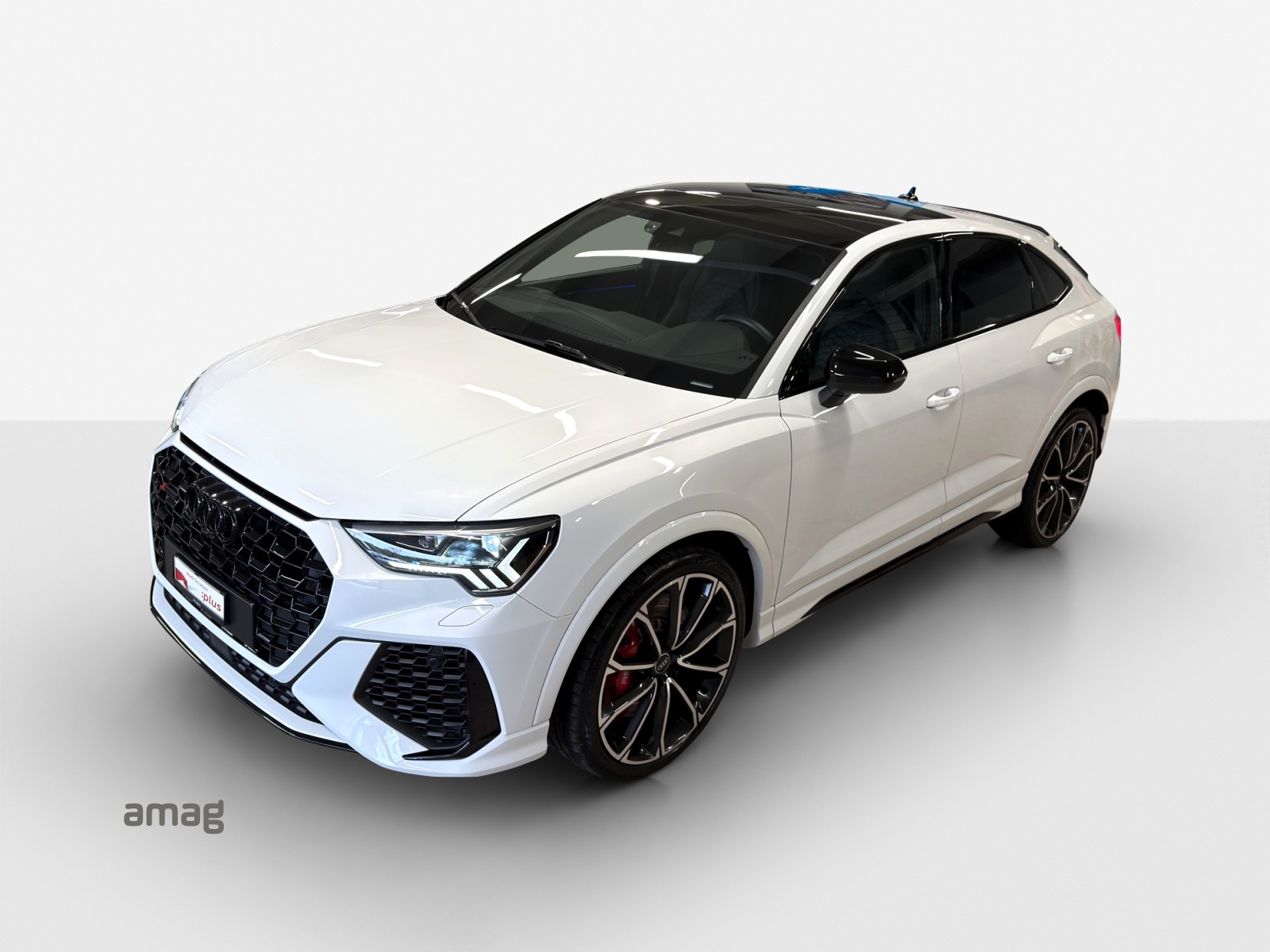 AUDI RS Q3 Sportback quattro S tronic-image-13