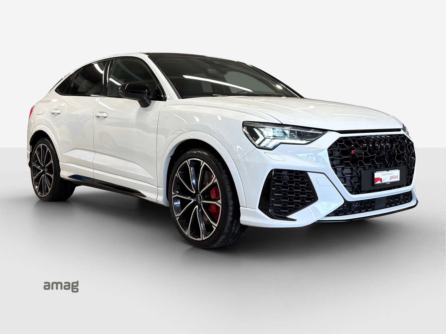 AUDI RS Q3 Sportback quattro S tronic-image-5