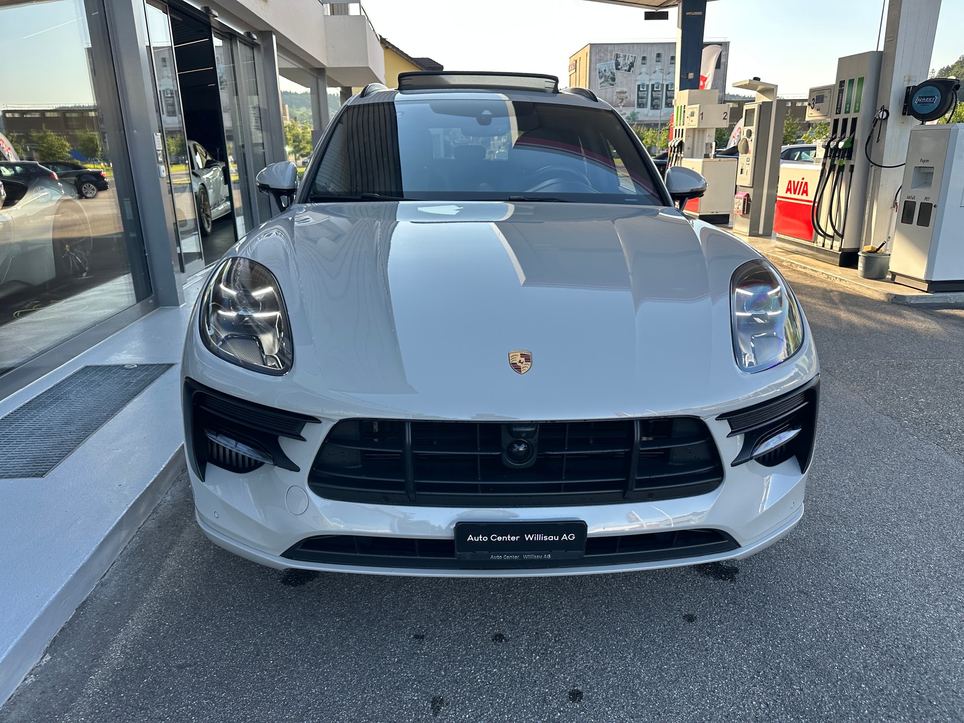 PORSCHE Macan GTS PDK-showroom-element-3