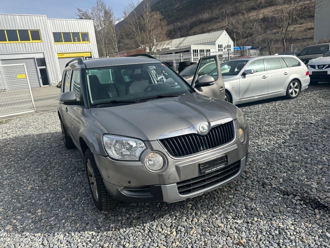 SKODA Yeti 2.0 TDI Clever 4x4-image-0
