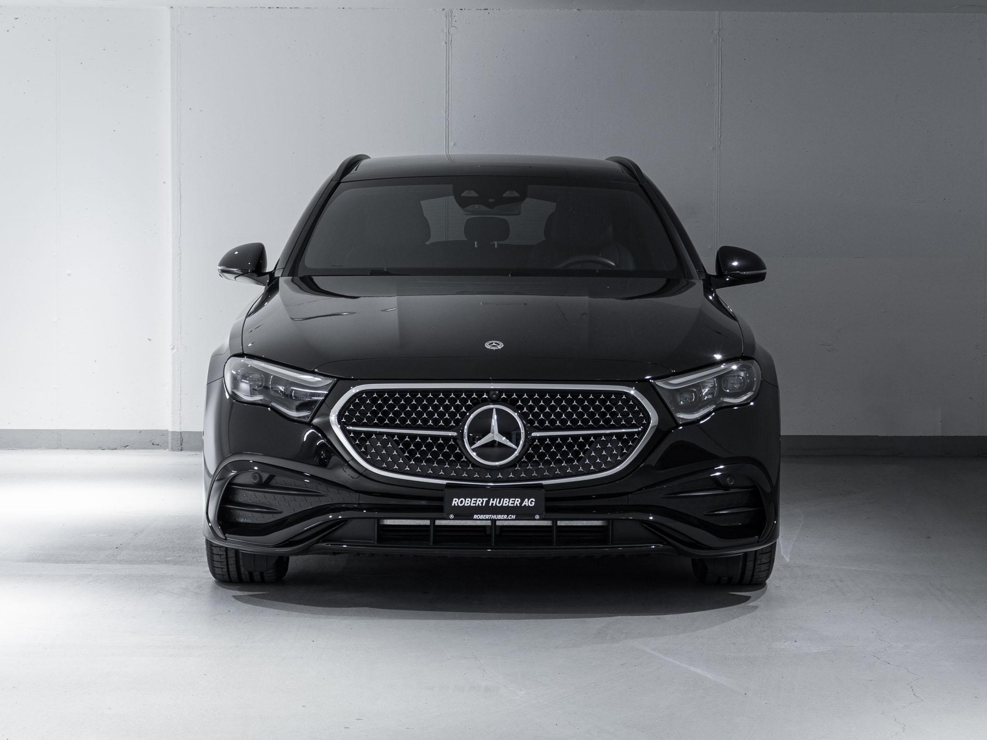 MERCEDES-BENZ E 200 4MATIC T-Modell-image-2