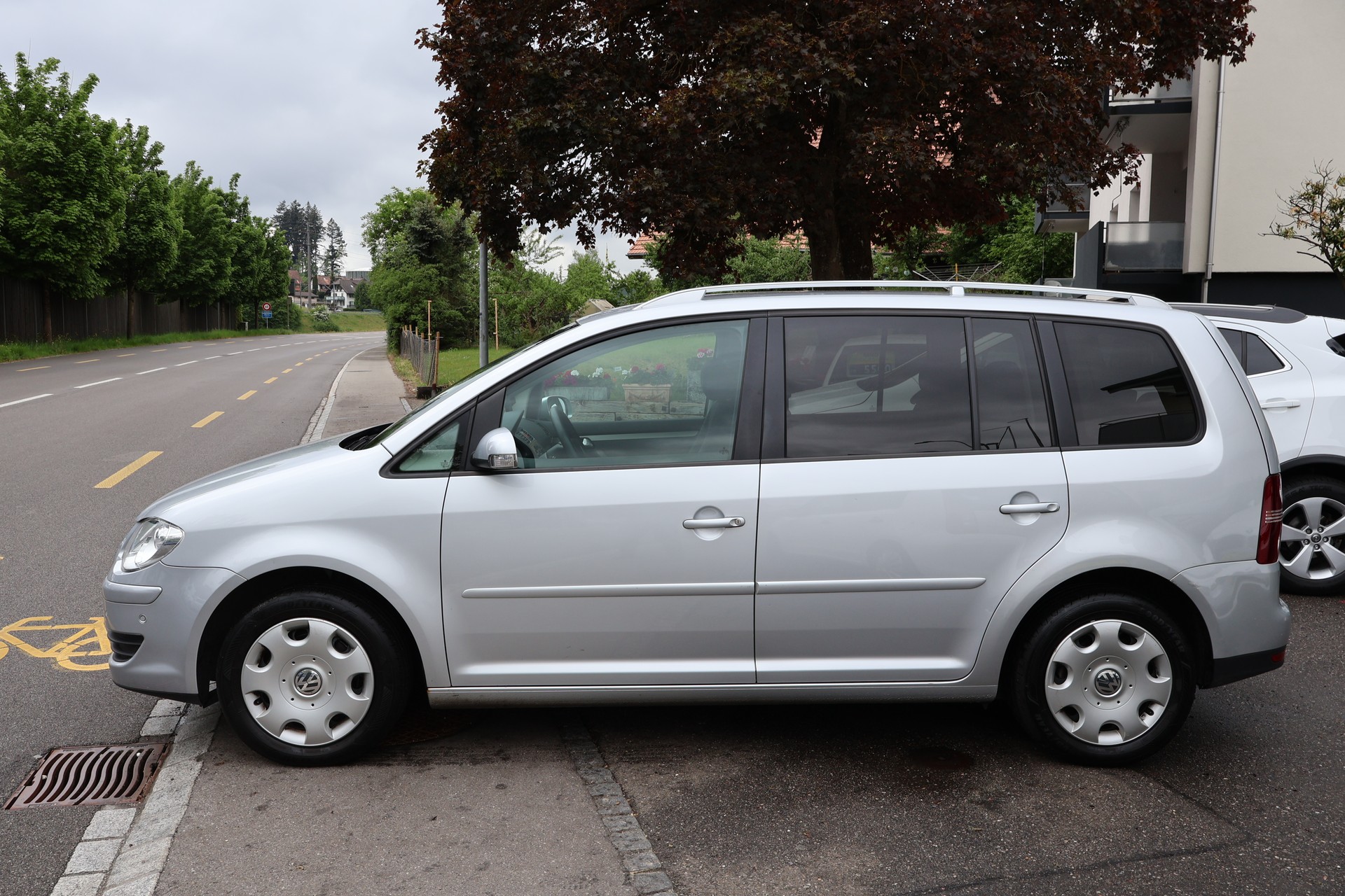 VW Touran 1.4 TSI Trendline-image-3