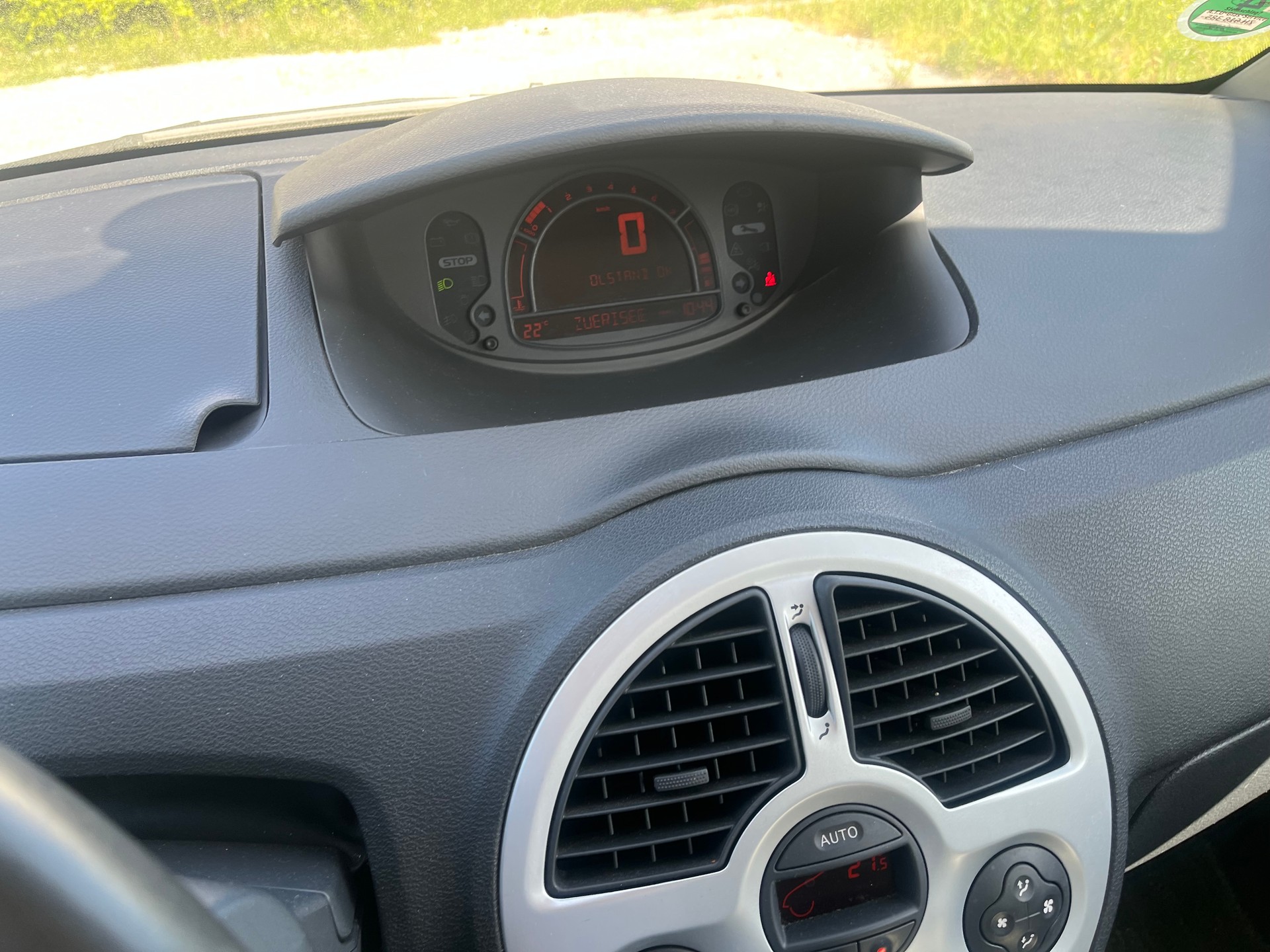 RENAULT Modus 1.6 16V Dynamique-image-8