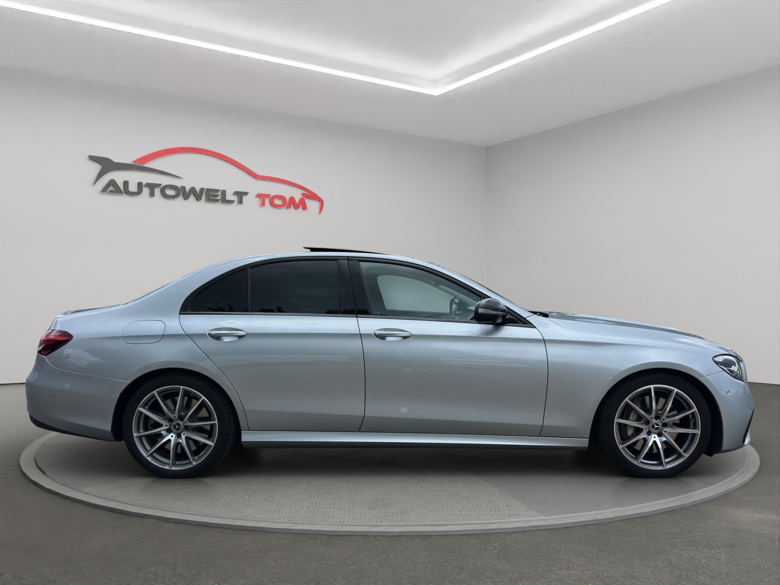 MERCEDES-BENZ E 450 AMG Line 4Matic 9G-Tronic *FACELIFT*-image-5
