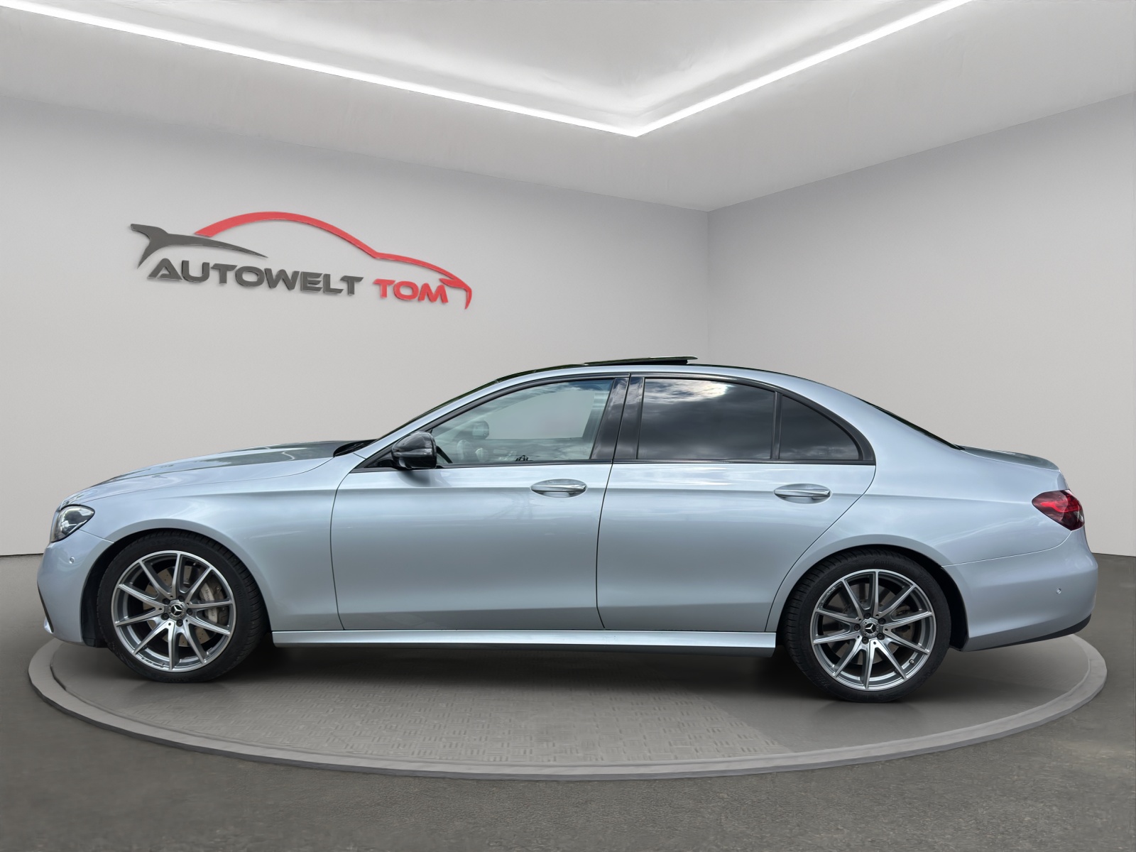 MERCEDES-BENZ E 450 AMG Line 4Matic 9G-Tronic *FACELIFT*-image-1