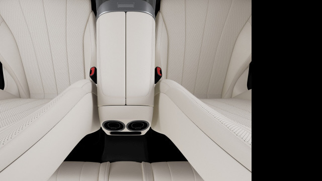 MERCEDES-BENZ CLE AMG 53 Cabrio 4Matic+-image-14