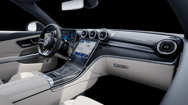 MERCEDES-BENZ CLE AMG 53 Cabrio 4Matic+-image-9