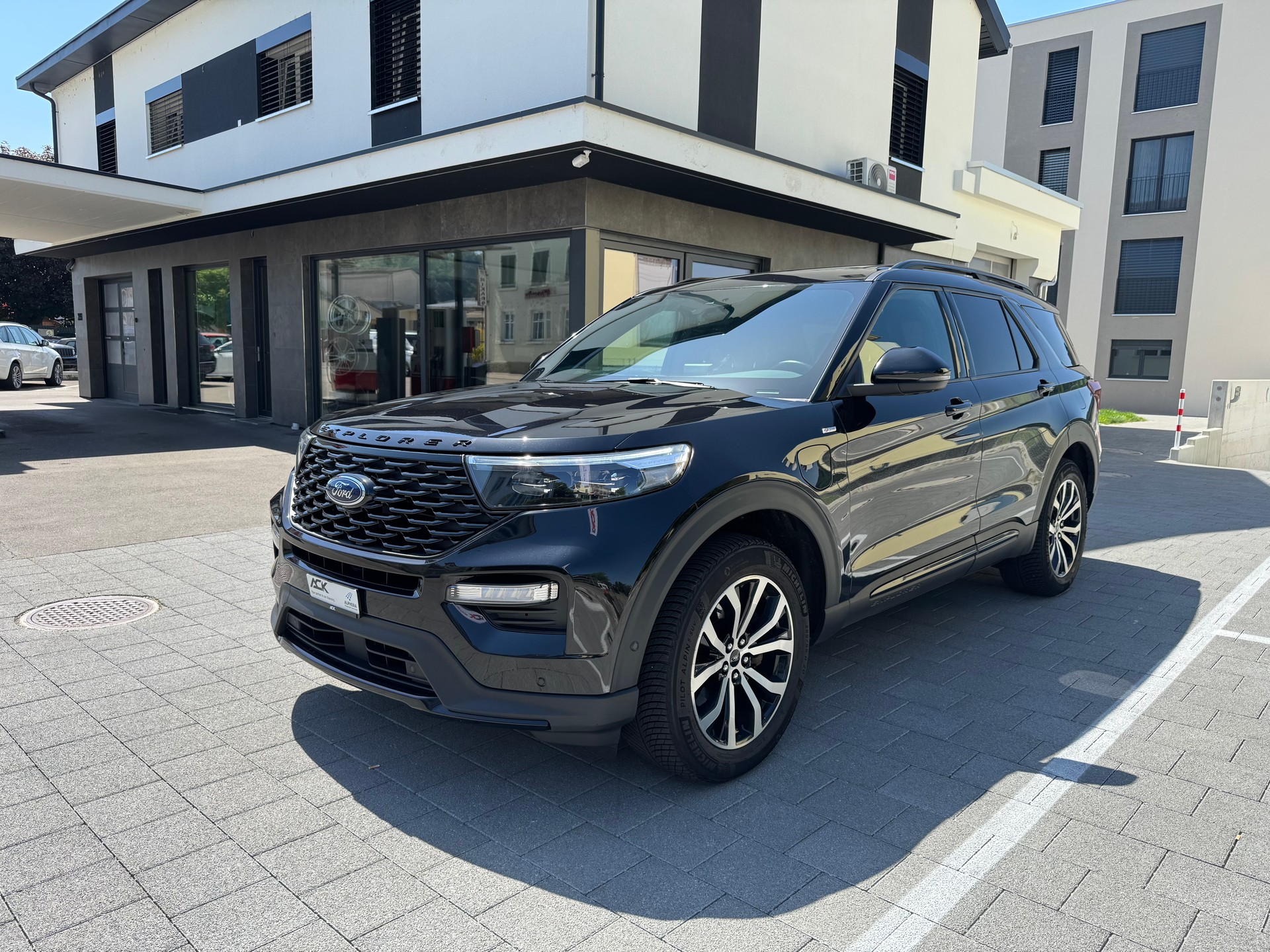 FORD Explorer 3.0 EcoB. Plug-in-Hybrid ST-Line 4WD Aut.