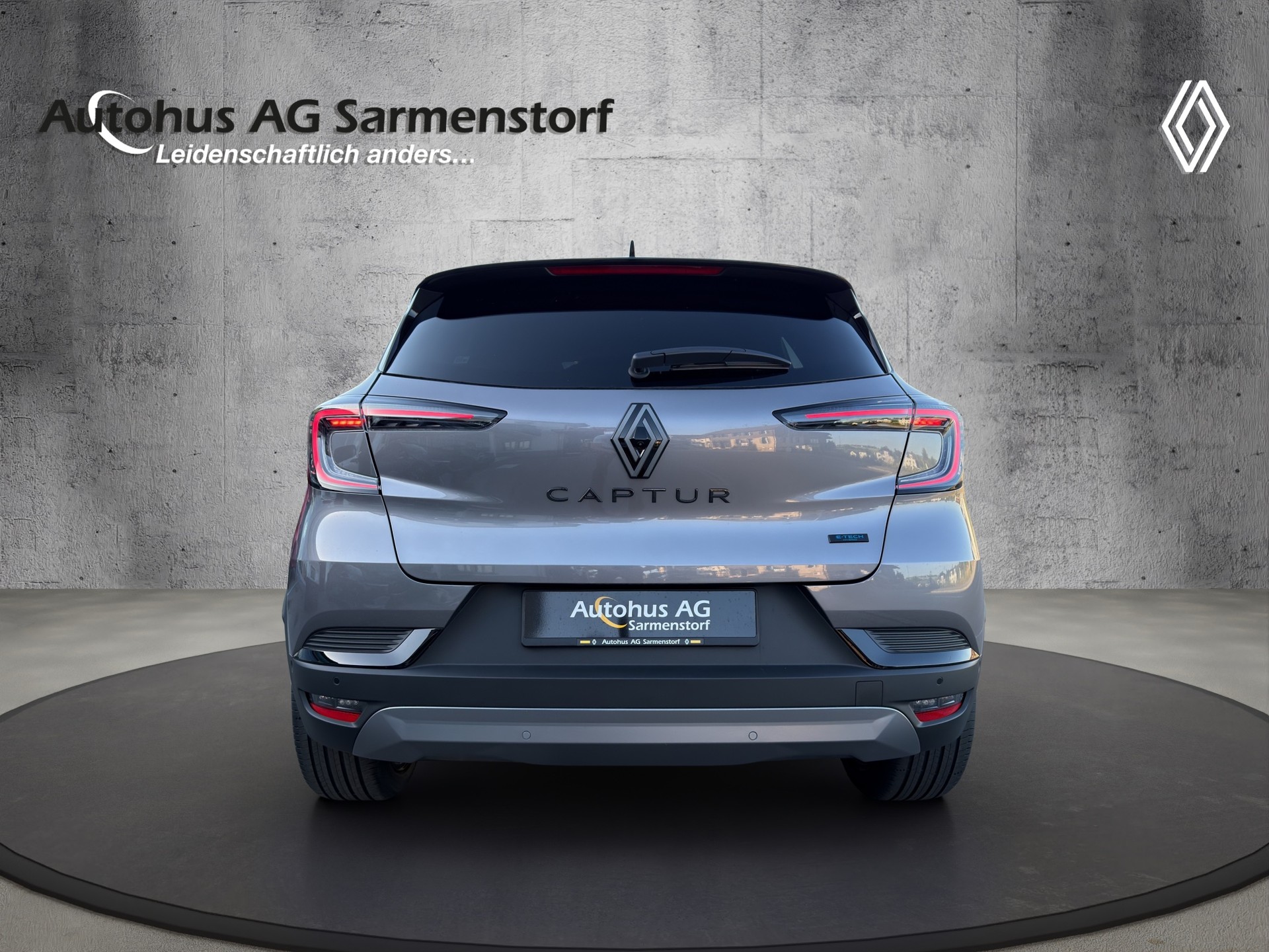 RENAULT Captur 1.8 E-Tech 160 Esprit Alpine DHT-image-4