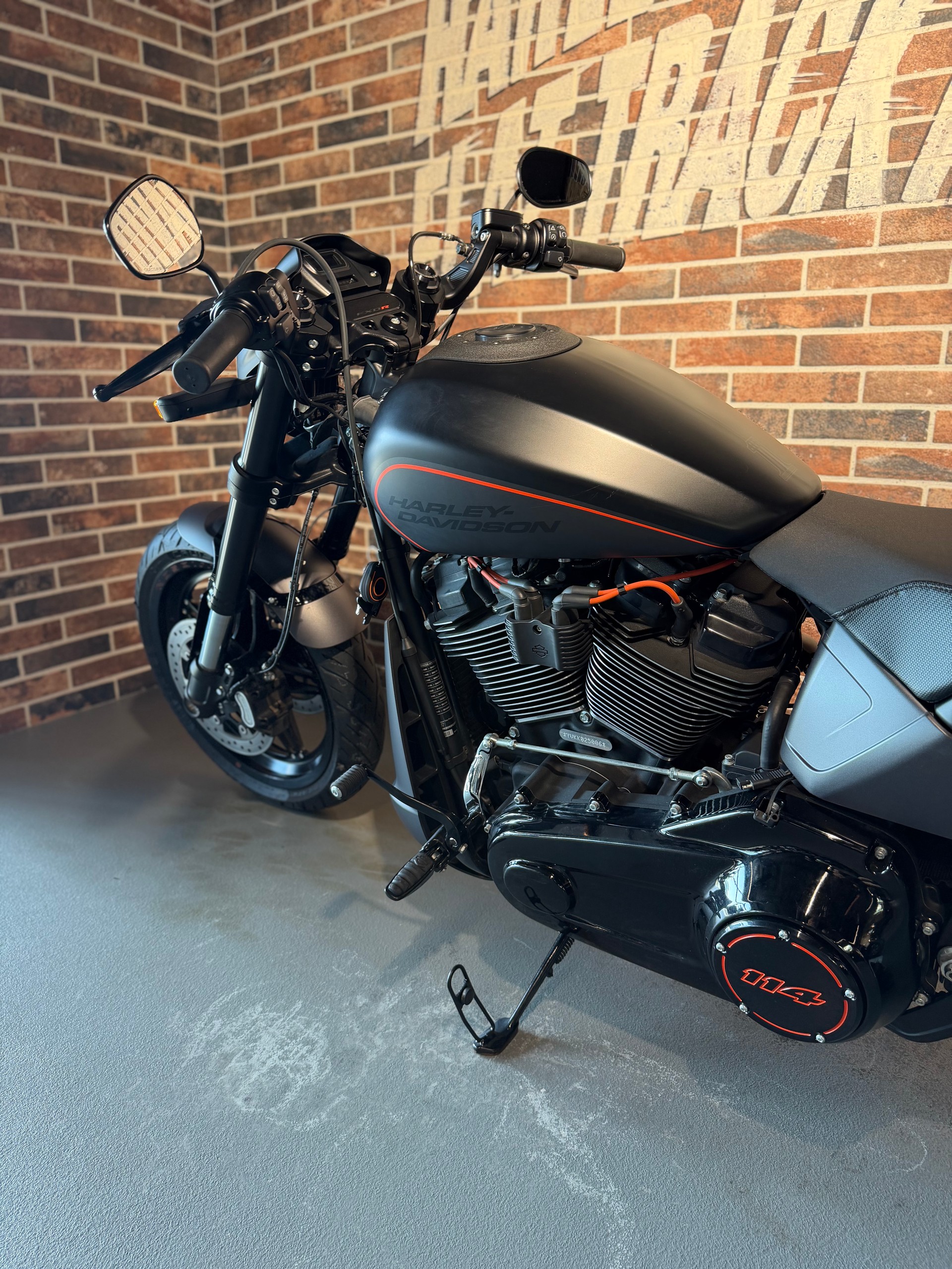 HARLEY-DAVIDSON FXDRS 114 ABS-image-4