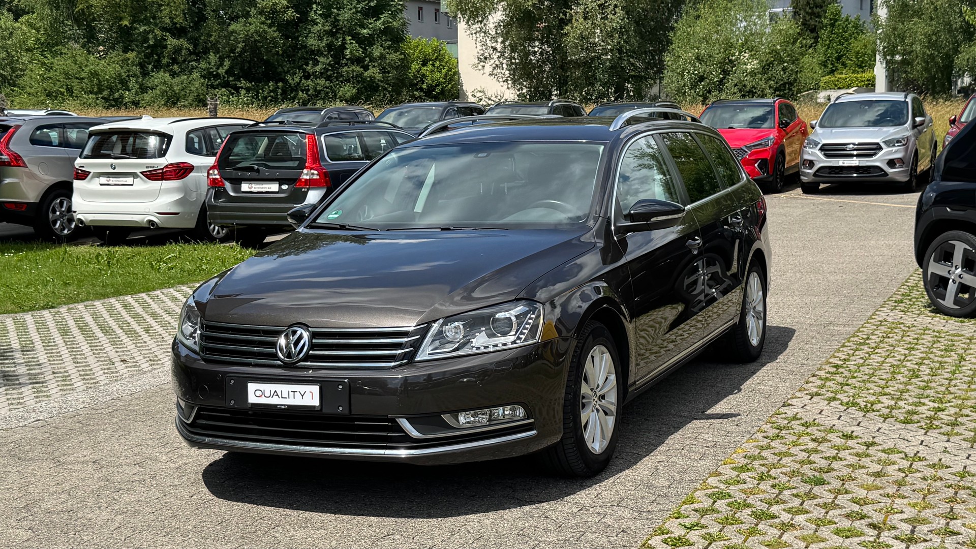 VW Passat 2.0 TDI BlueMotion Technology Trendline-image-1