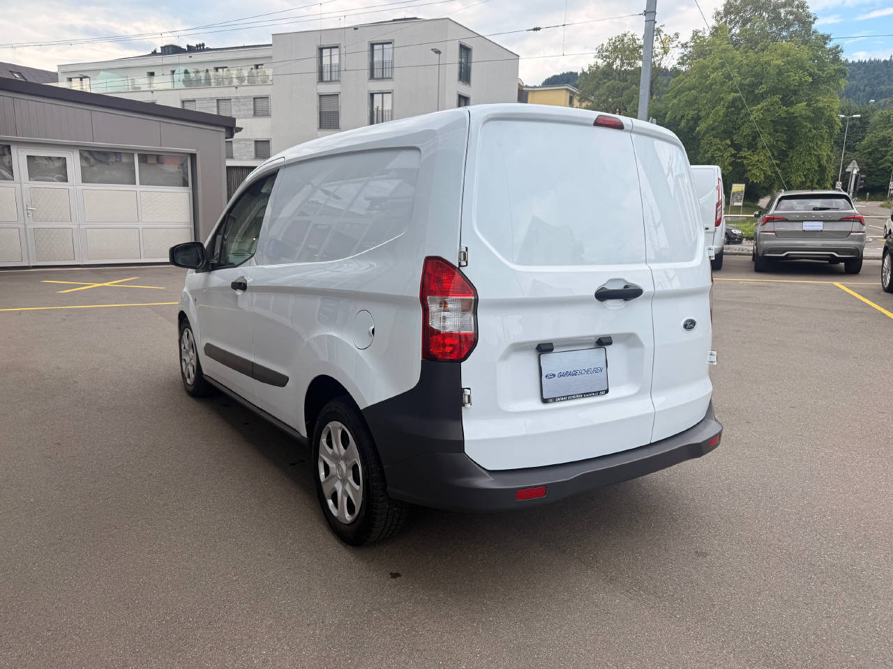FORD Transit Courier Van 1.0 EcoB Basis-image-3