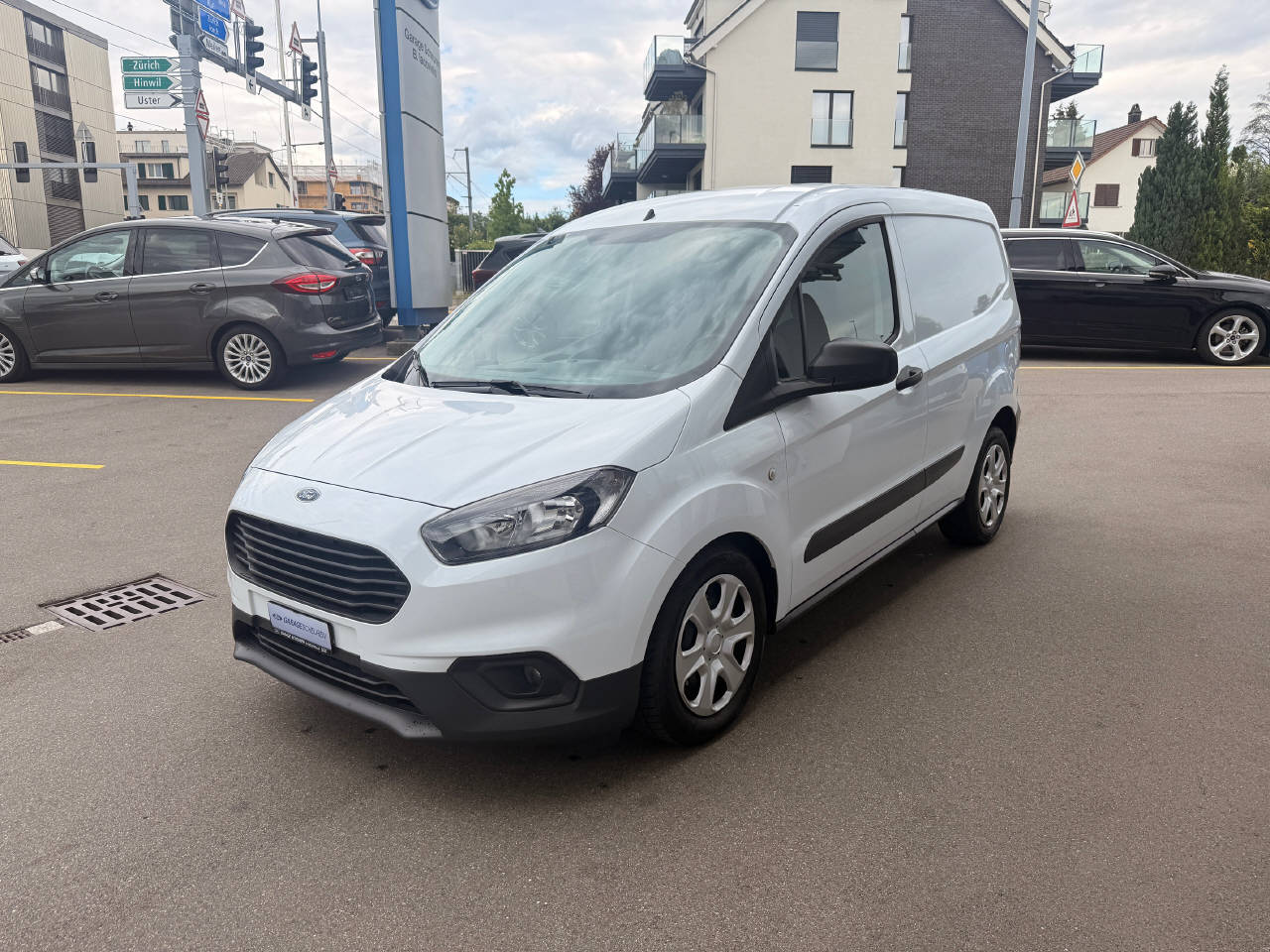 FORD Transit Courier Van 1.0 EcoB Basis-image-2