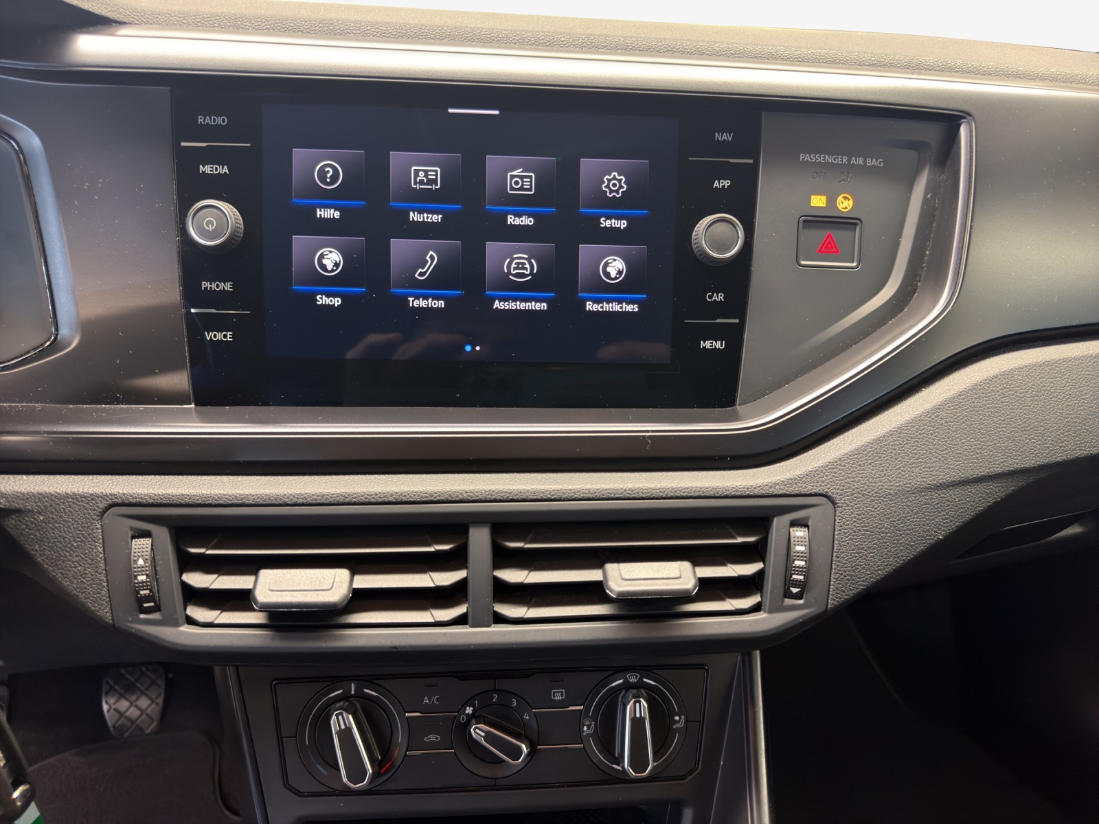 VW Polo 1.0 BMT Value-image-10