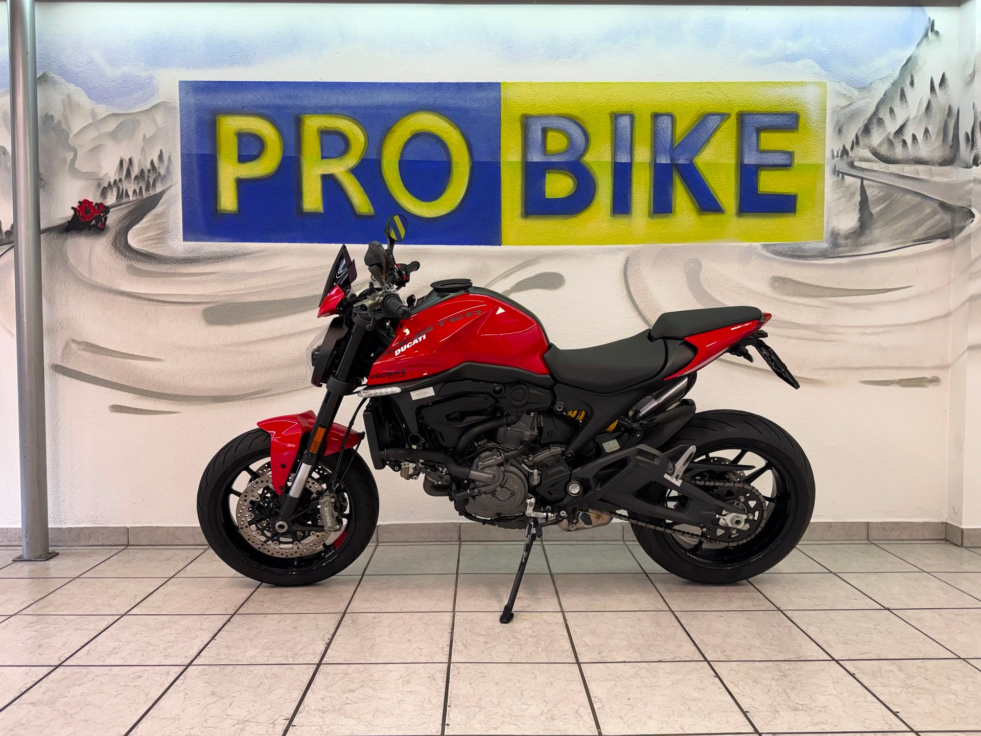 DUCATI Monster + 937-image-4