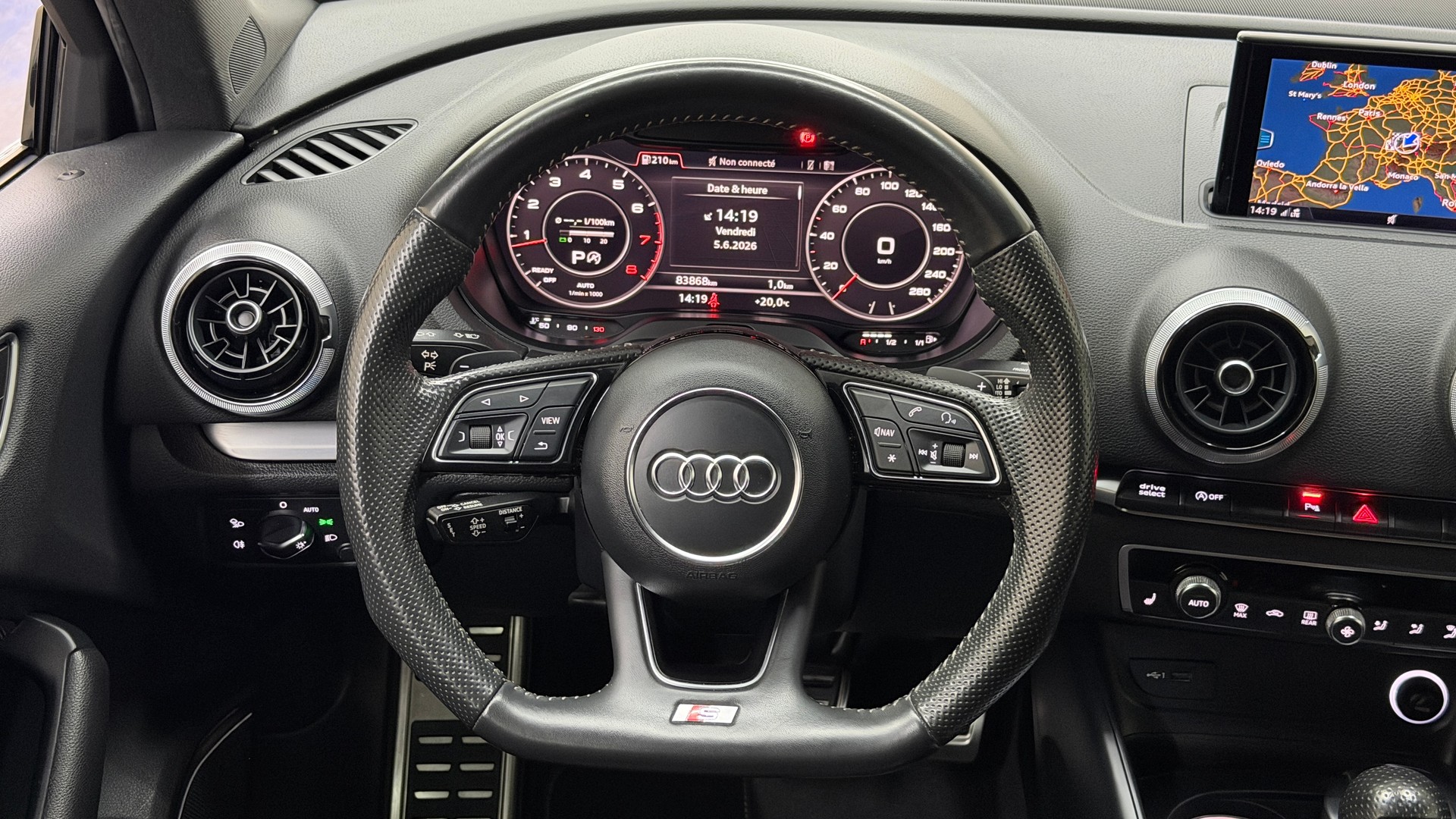 AUDI A3 Sportback 1.5 TFSI S-tronic Sport-image-8