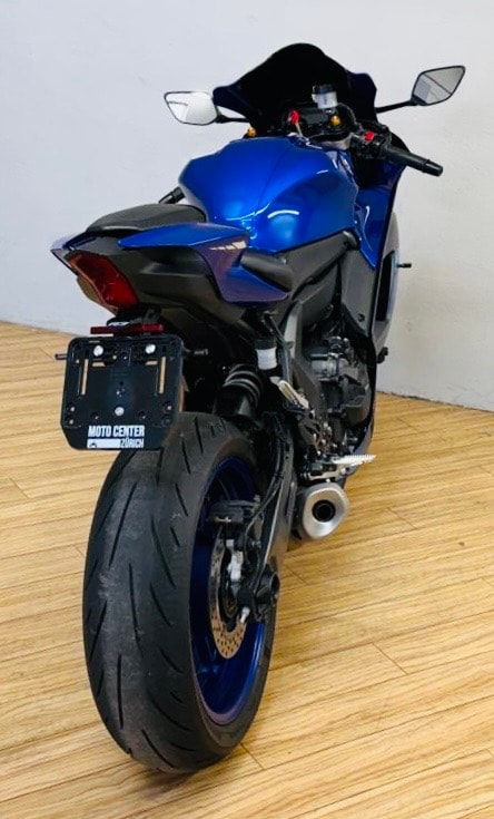 YAMAHA YZF-R7 (35kW)-showroom-element-2