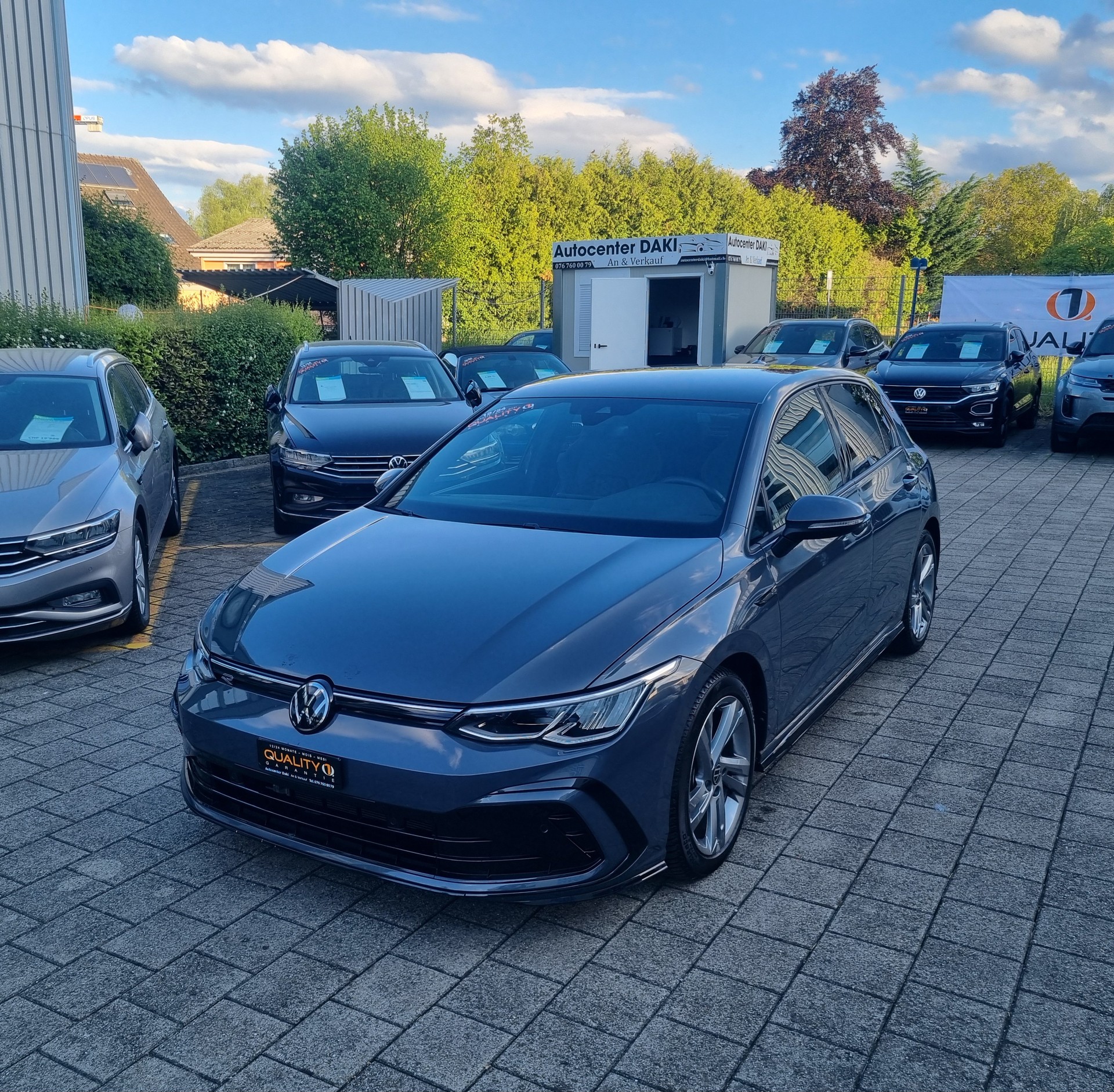 VW VW Golf VIII 1.5 e TSI 2 x R-Line DSG-image-0