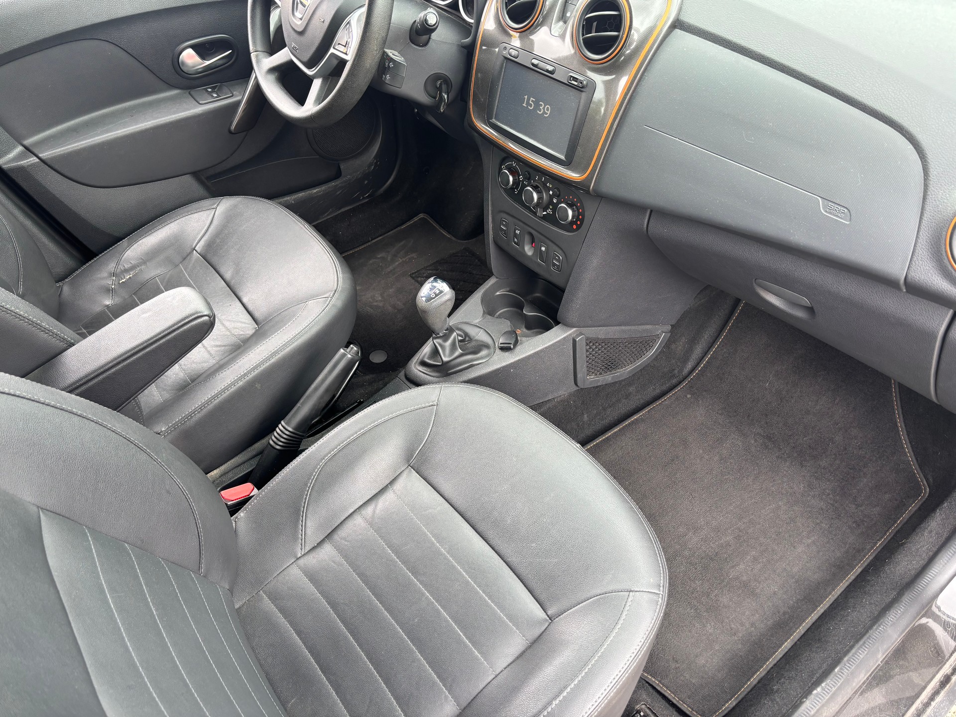 DACIA Sandero Tce 90 Stepway Automatic-image-8