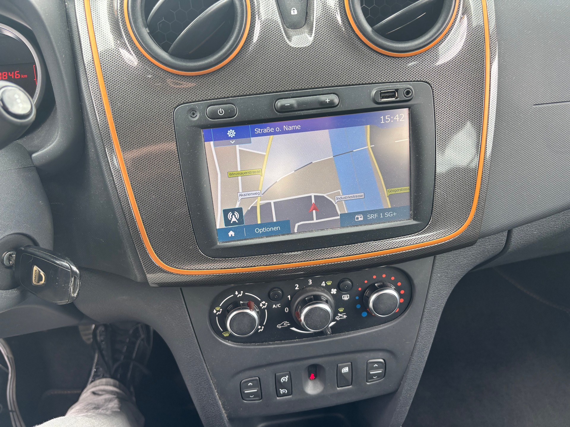 DACIA Sandero Tce 90 Stepway Automatic-image-14