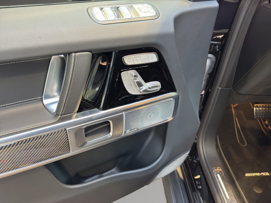 MERCEDES-BENZ G 63 AMG 9G-Tronic-image-9